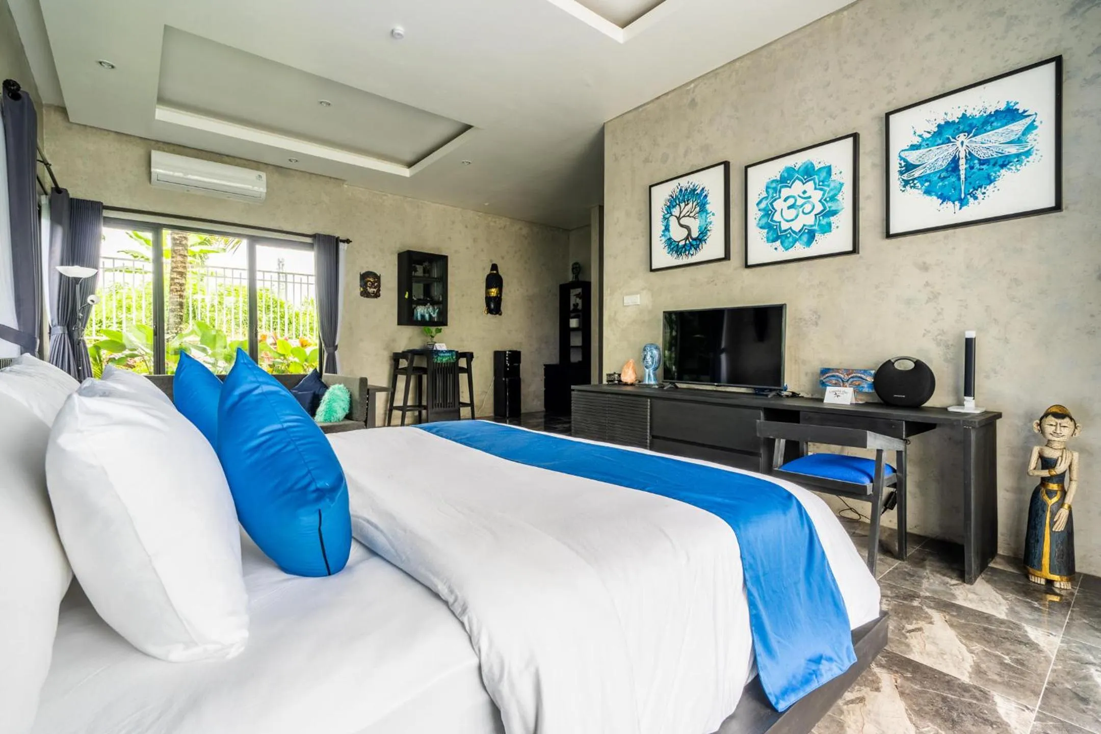 TV and multimedia, Bed in Capung Asri Eco Luxury Resort with Private Pool Villas