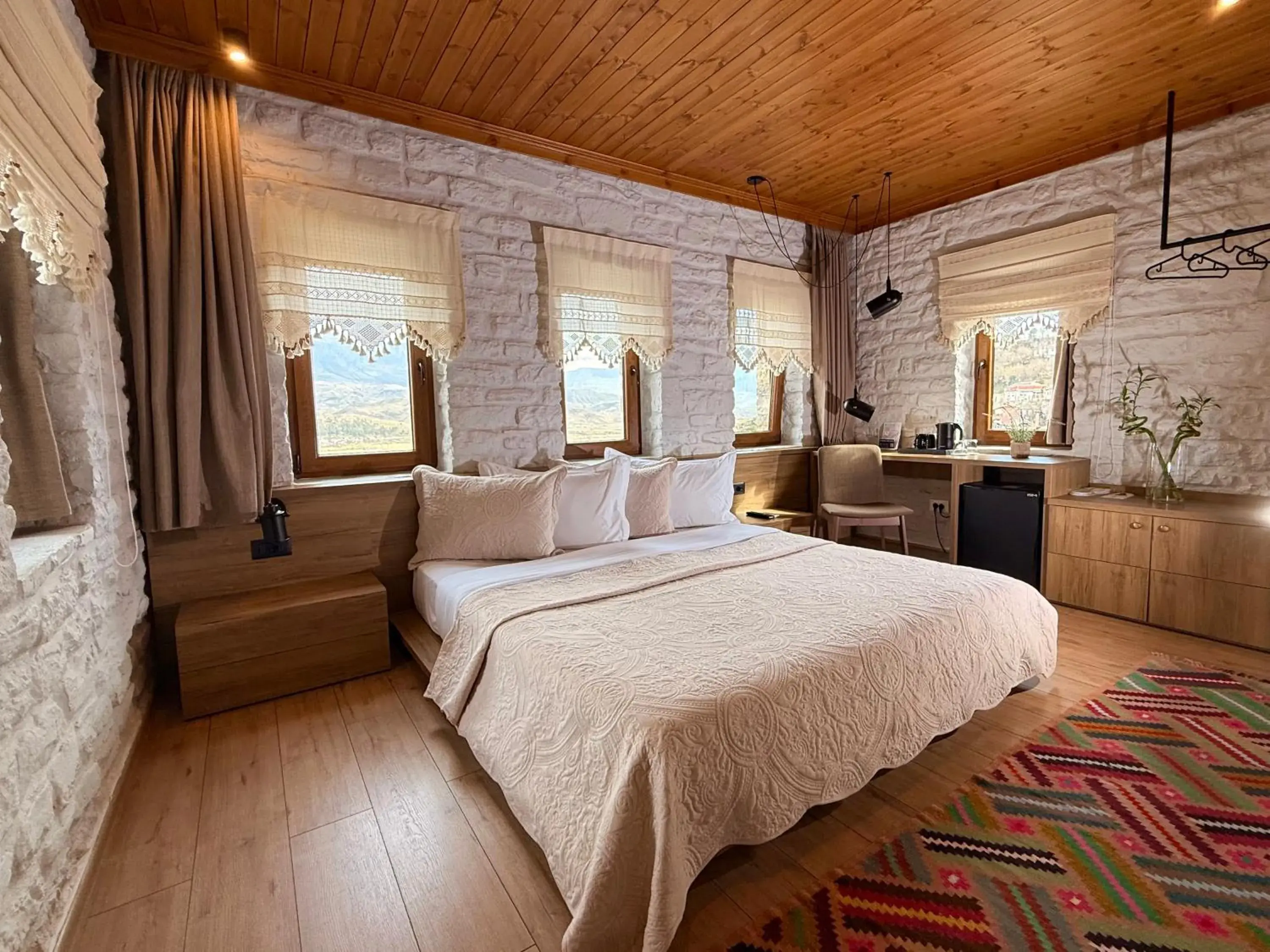 Deluxe Double or Twin Room in The Stone Sky Hotel Deluxe Double or Twin Room in The Stone Sky Hotel