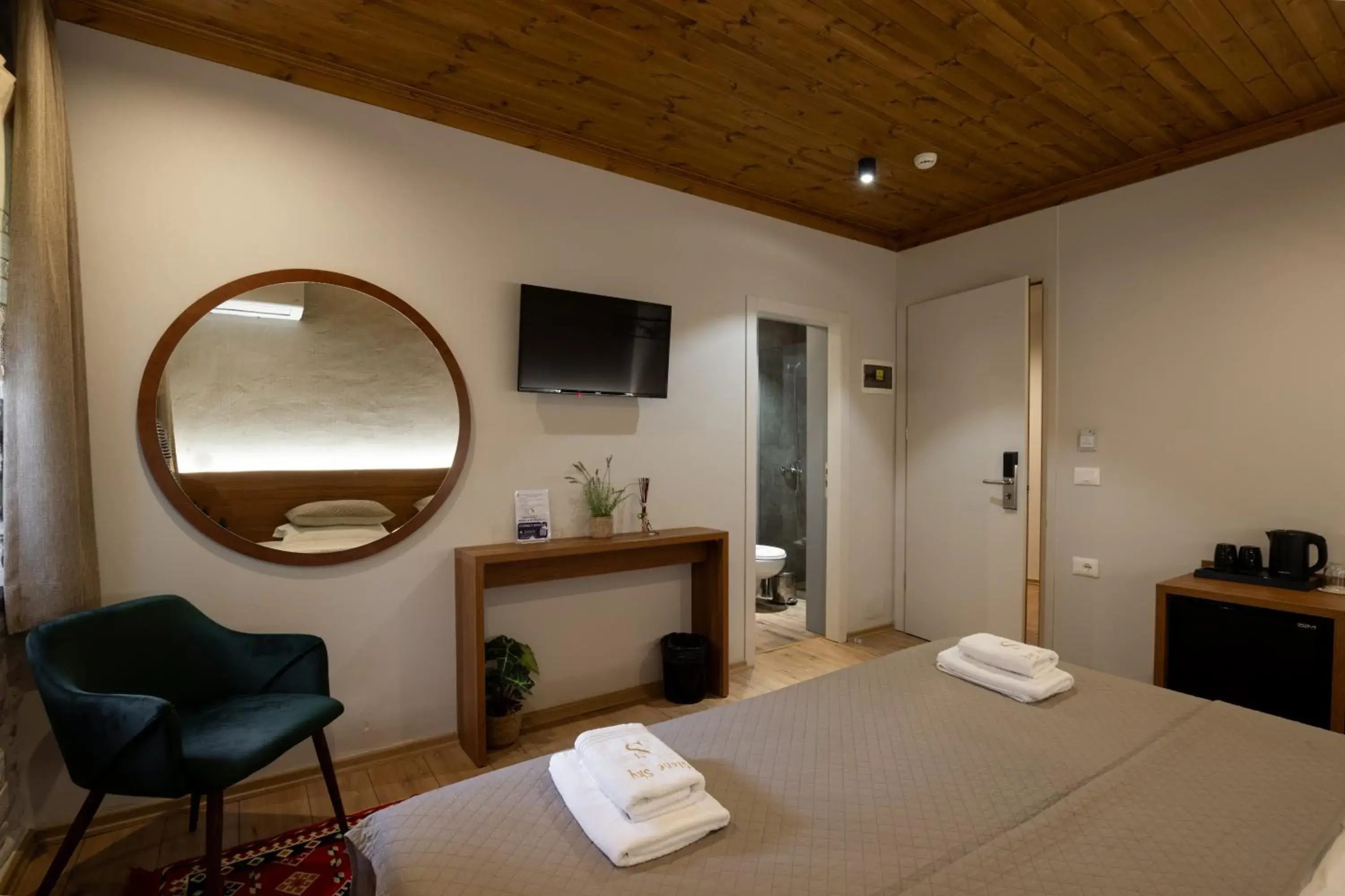 Economy Double or Twin Room in The Stone Sky Hotel Economy Double or Twin Room in The Stone Sky Hotel