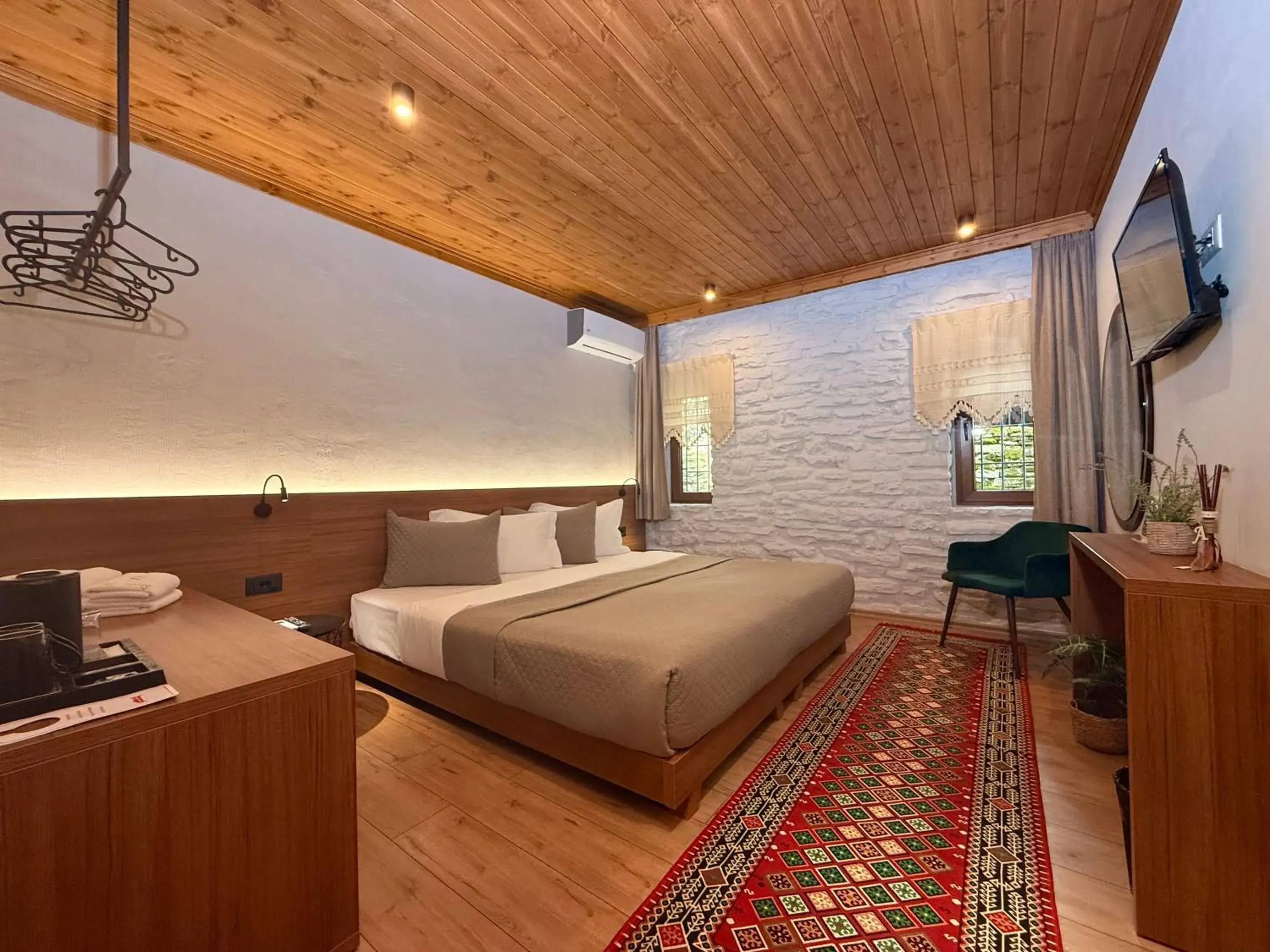 Economy Double or Twin Room in The Stone Sky Hotel Economy Double or Twin Room in The Stone Sky Hotel