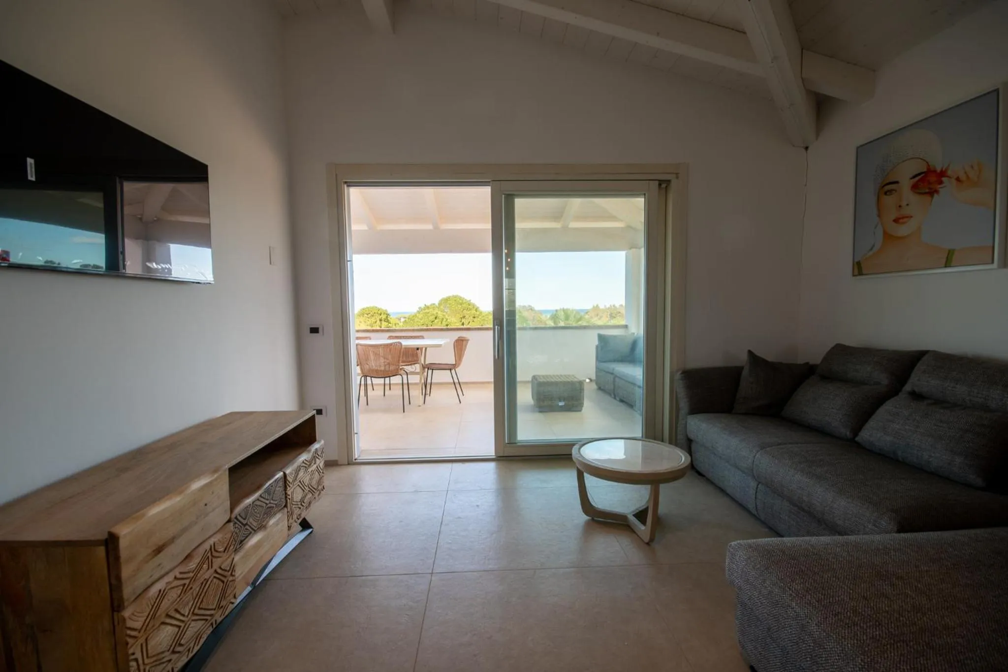Living room in ENAJA - Retreat