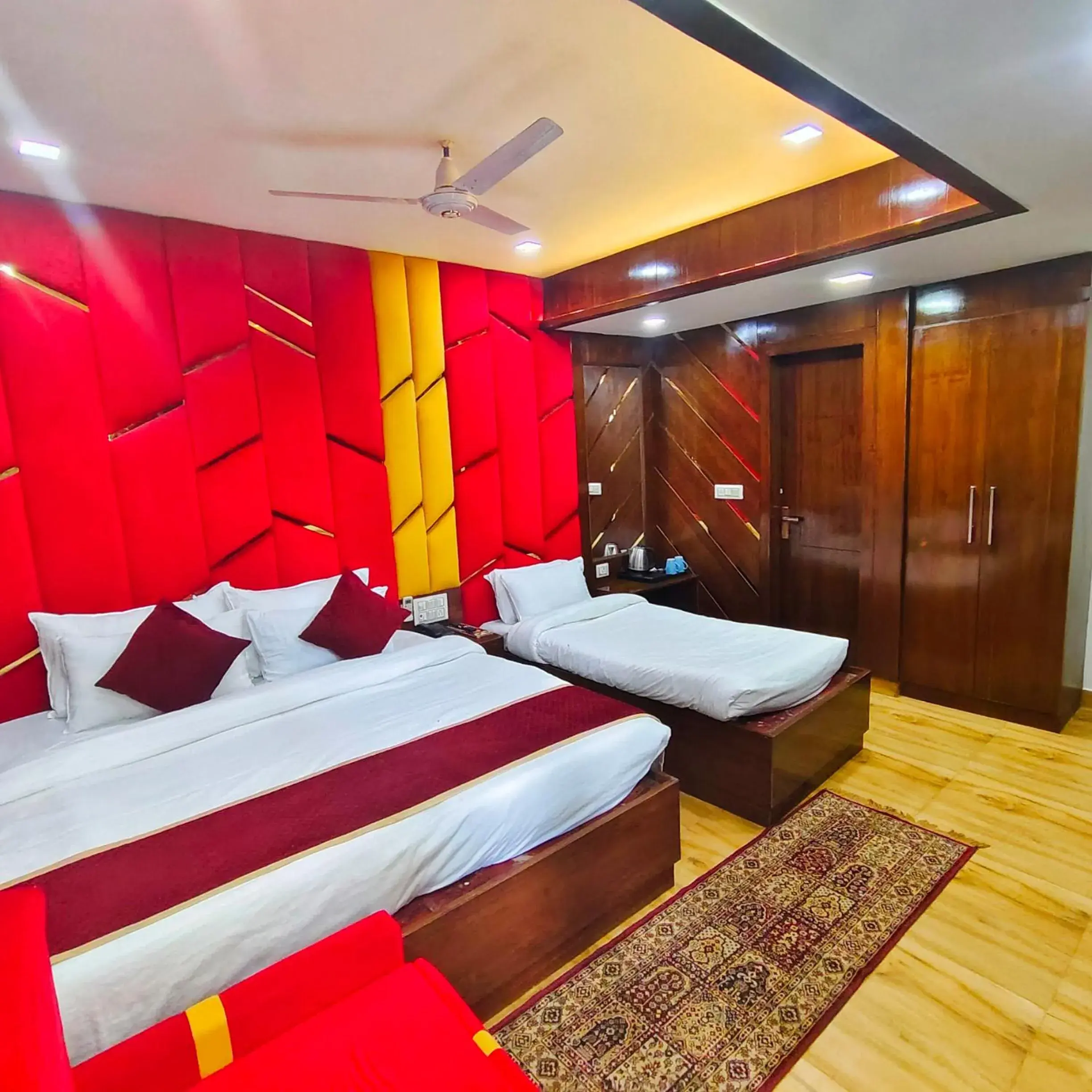 Family Suite in Rich Grand Hotel Family Suite in Rich Grand Hotel