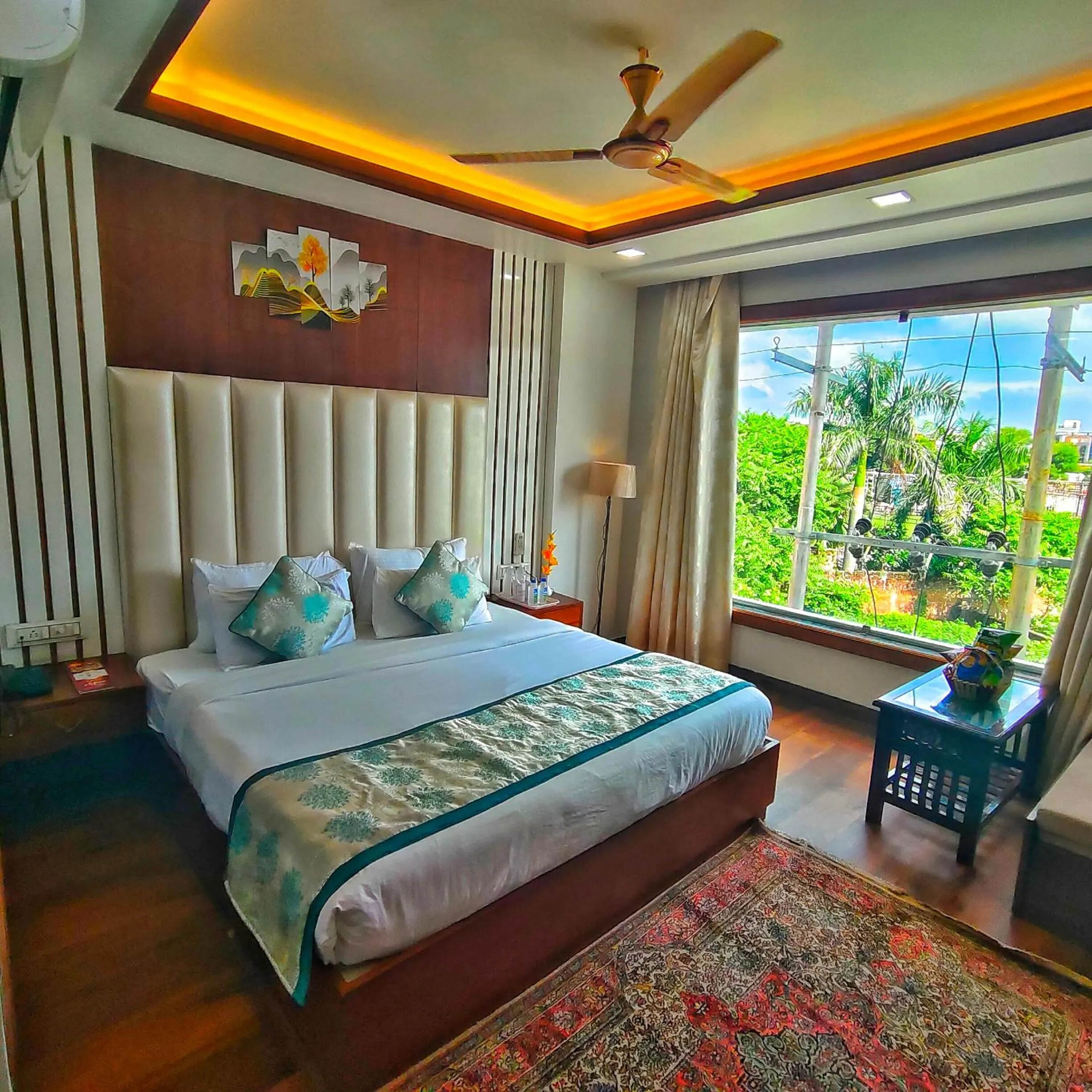 Photo of the whole room, Bed in Rich Grand Hotel