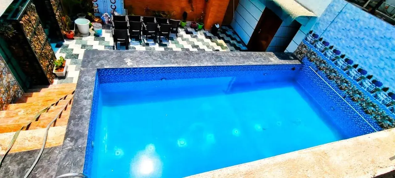 Swimming pool in Rich Grand Hotel Swimming pool in Rich Grand Hotel