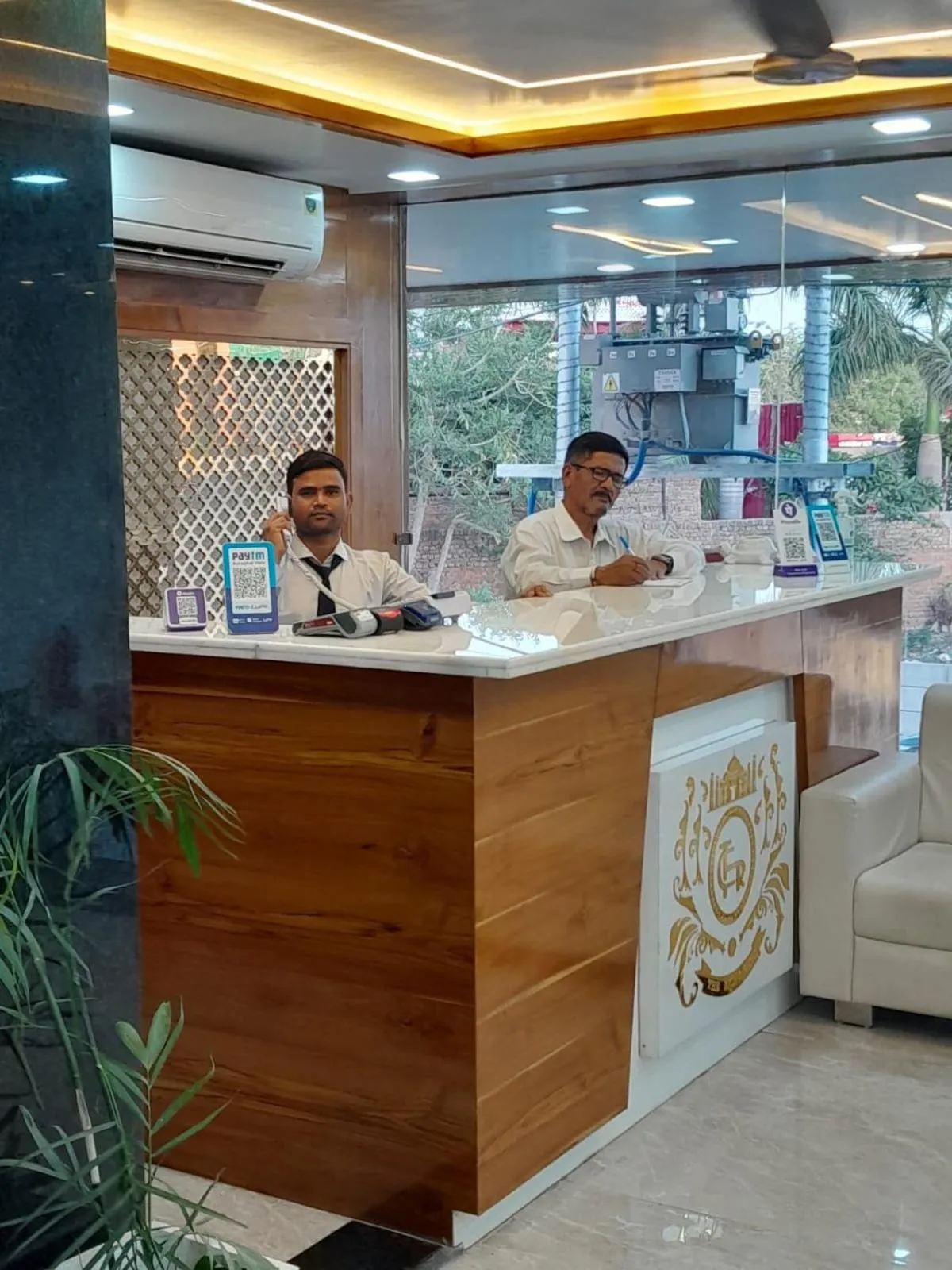 Staff in Rich Grand Hotel