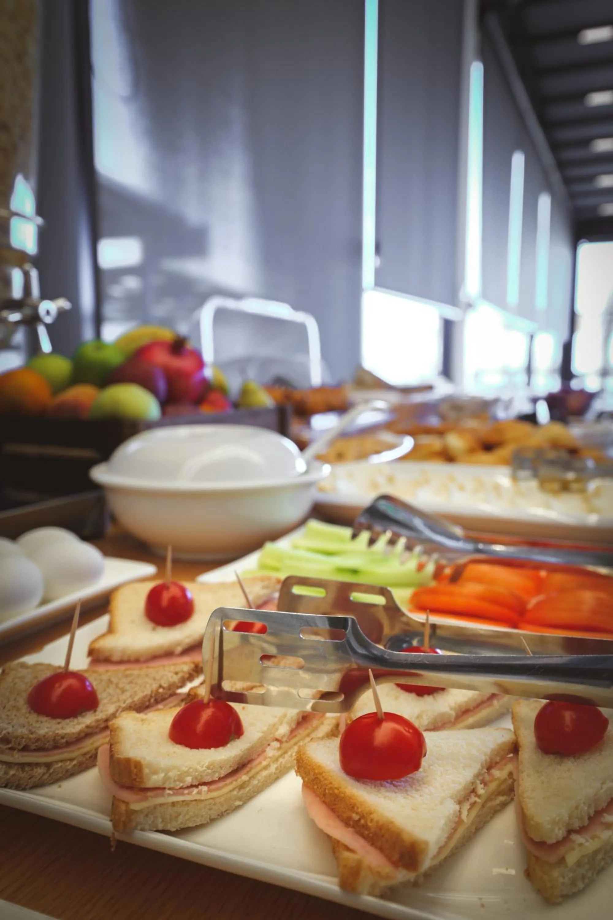 Restaurant/places to eat in Sea & Sand Hotel