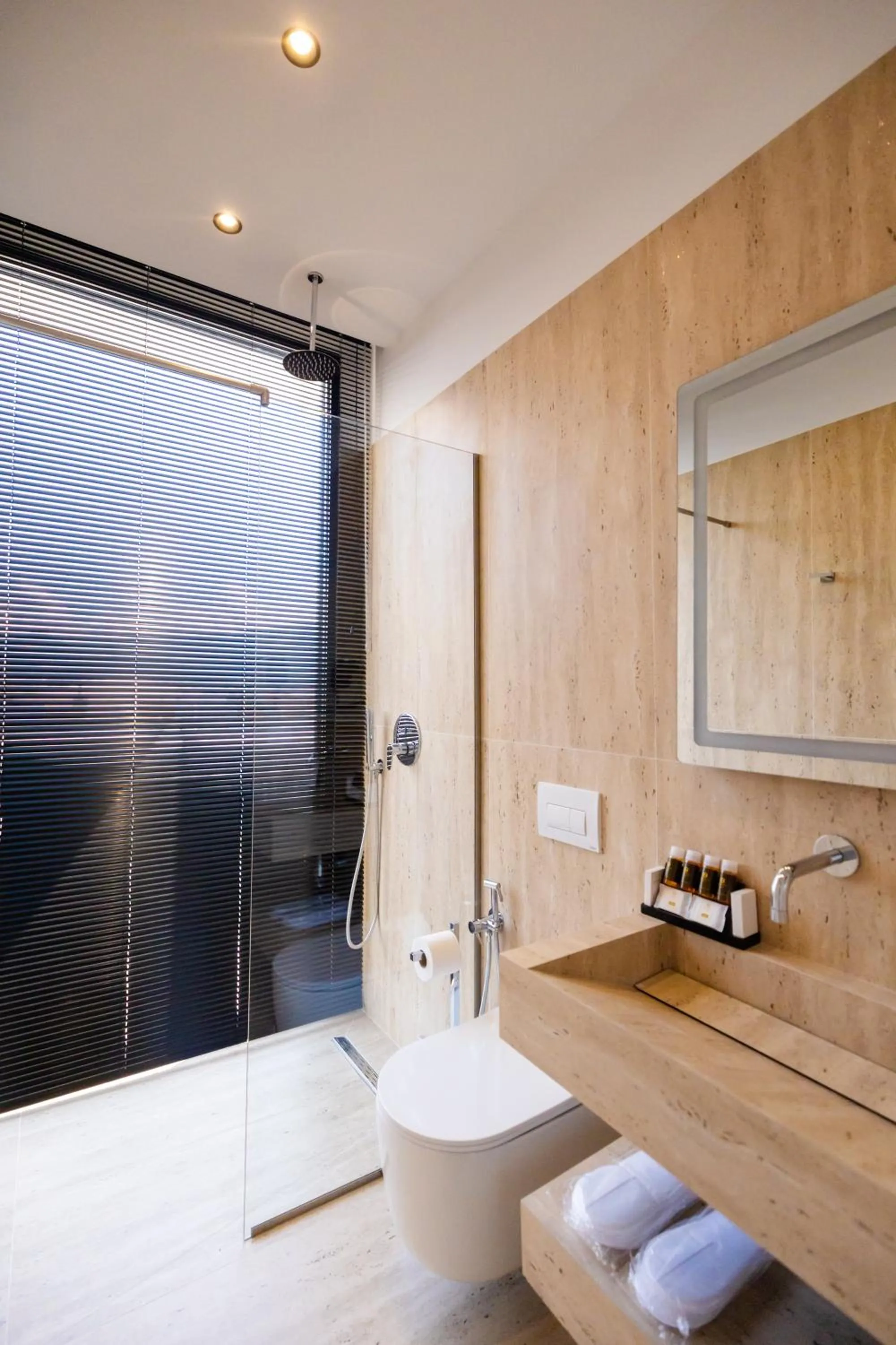 Shower in Sea & Sand Hotel