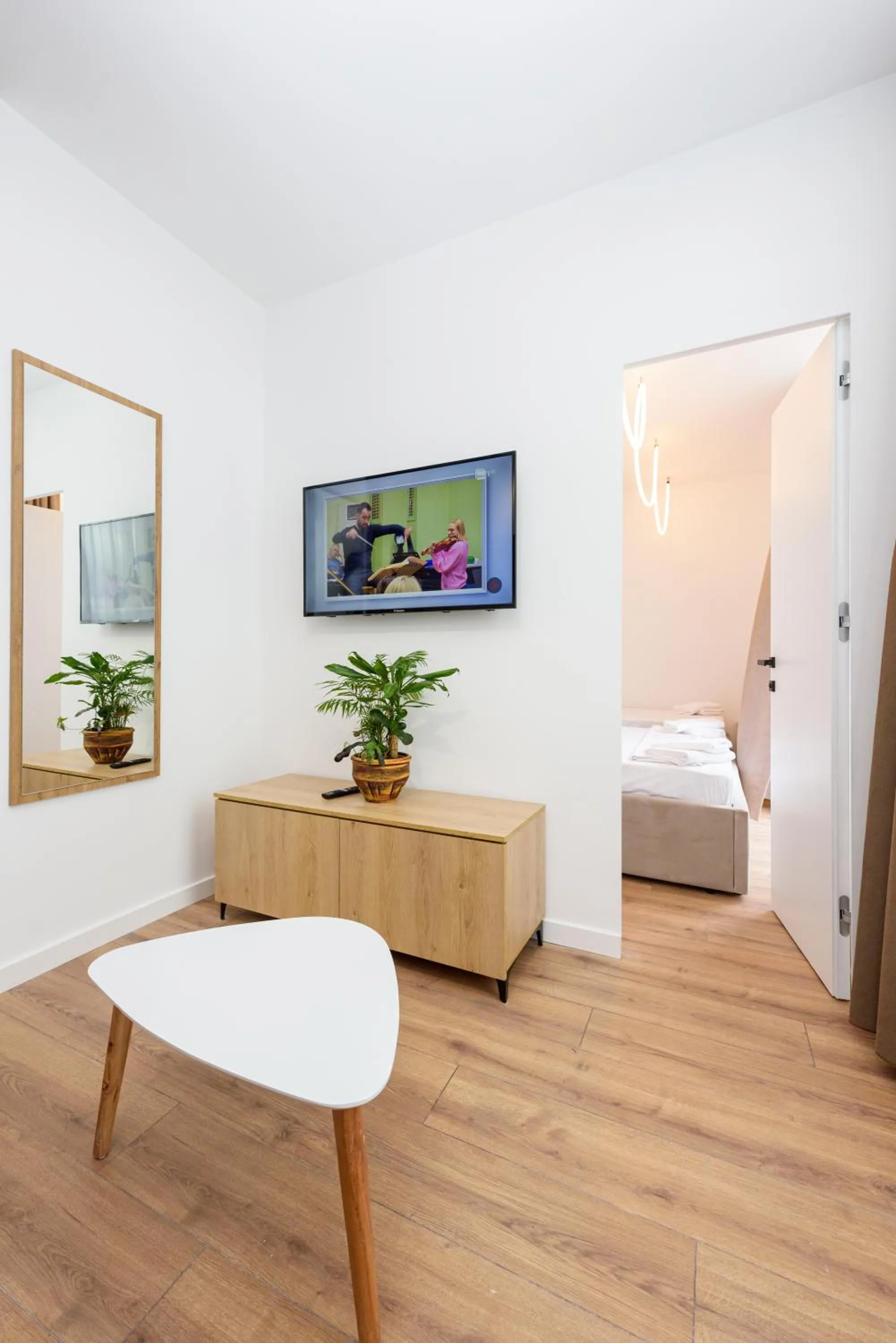 TV and multimedia, Bed in Sea & Sand Hotel