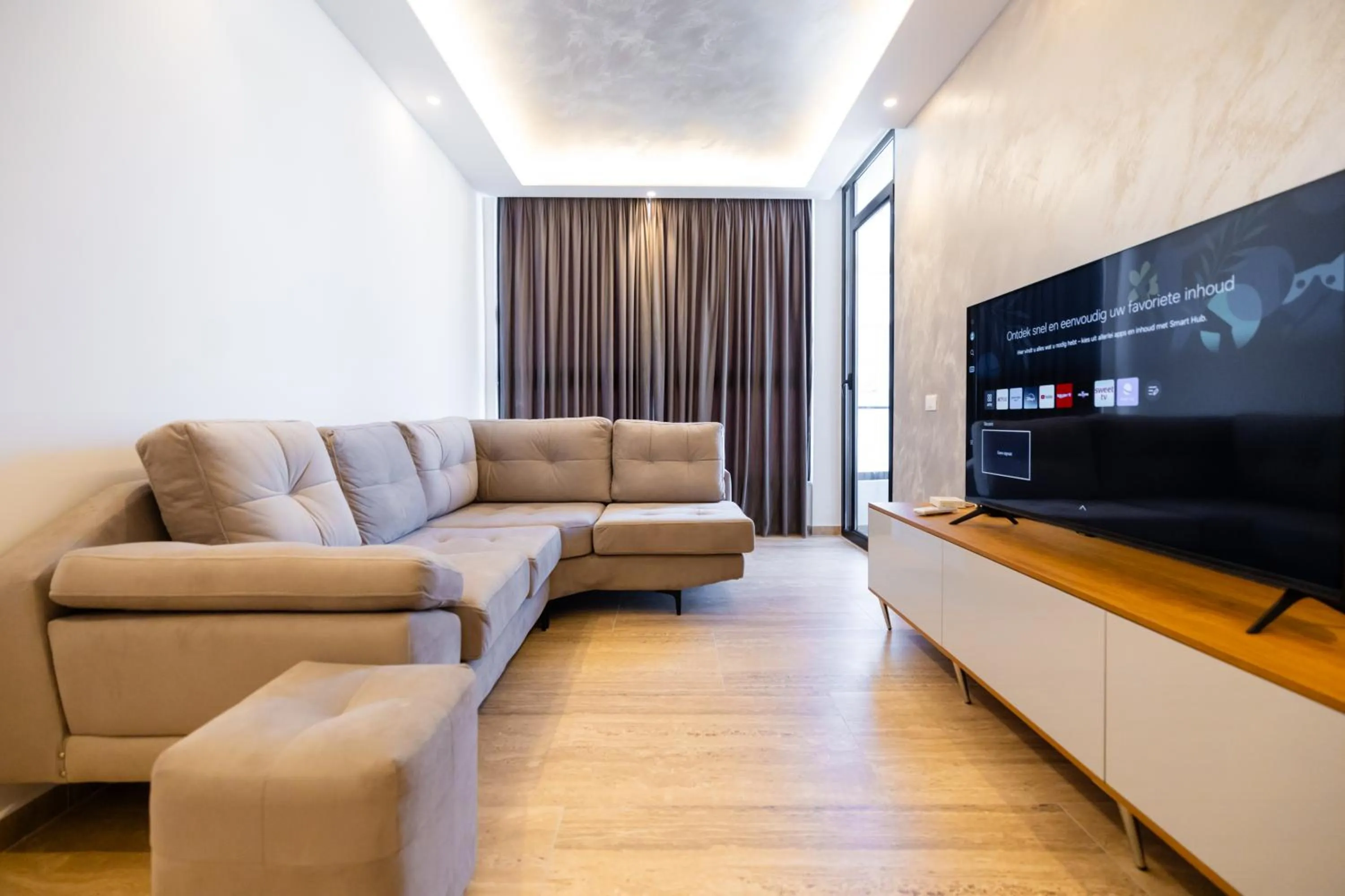 Communal lounge/ TV room in Sea & Sand Hotel