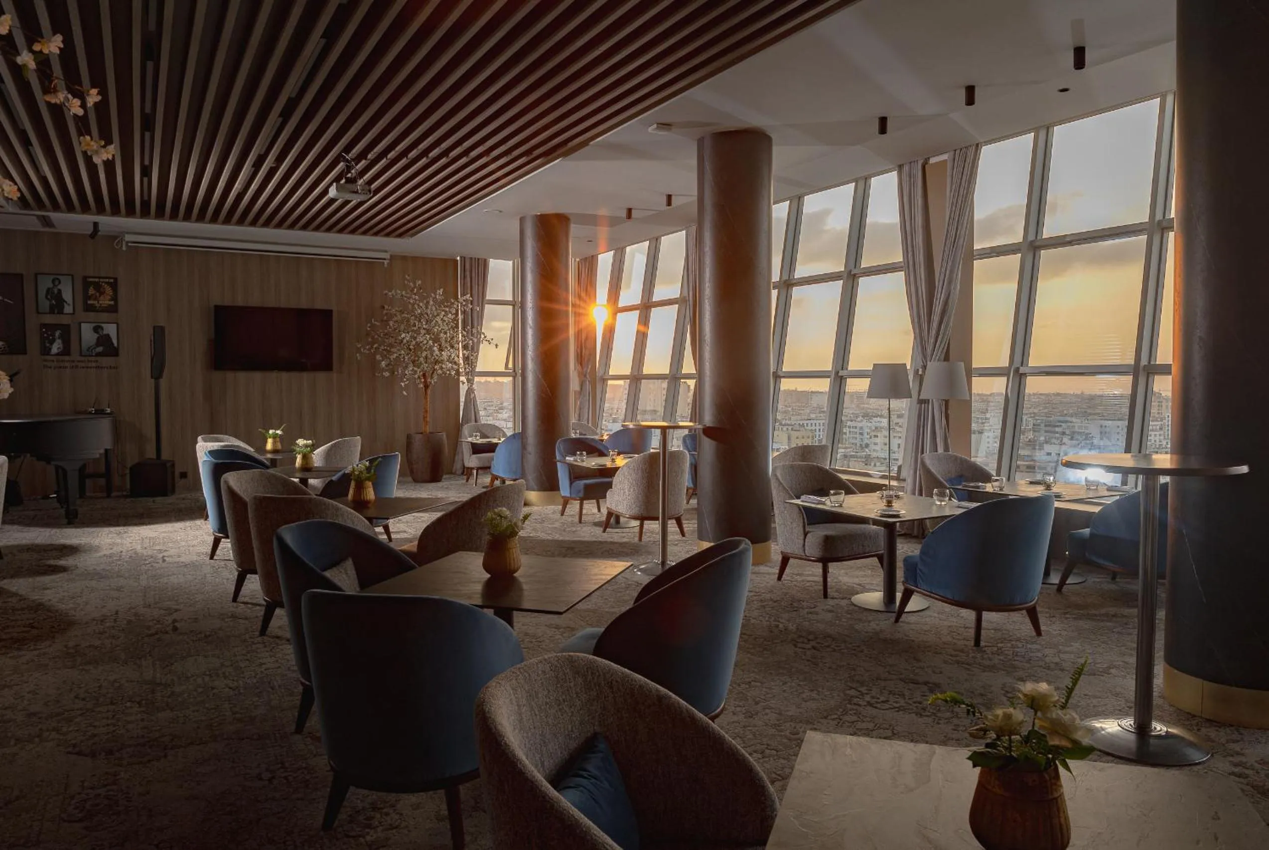 Restaurant/places to eat in Idou Anfa Hôtel & Spa