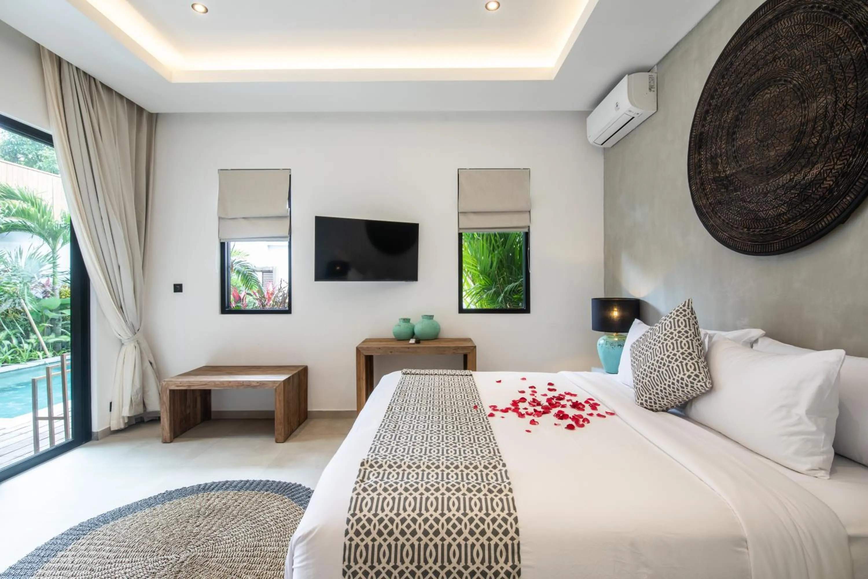 Bed in Zayana Villas Resort Seminyak
