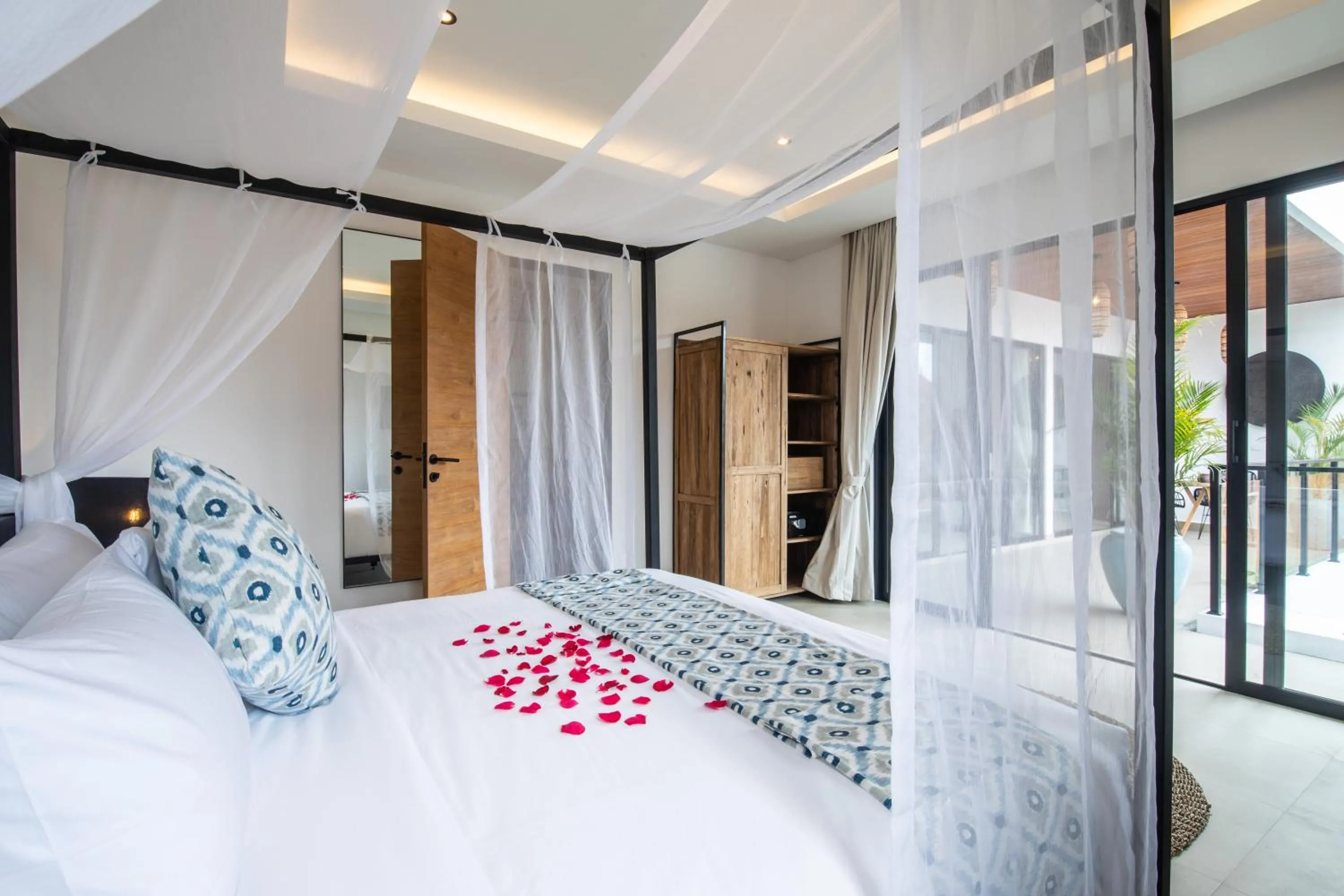 Bed in Zayana Villas Resort Seminyak