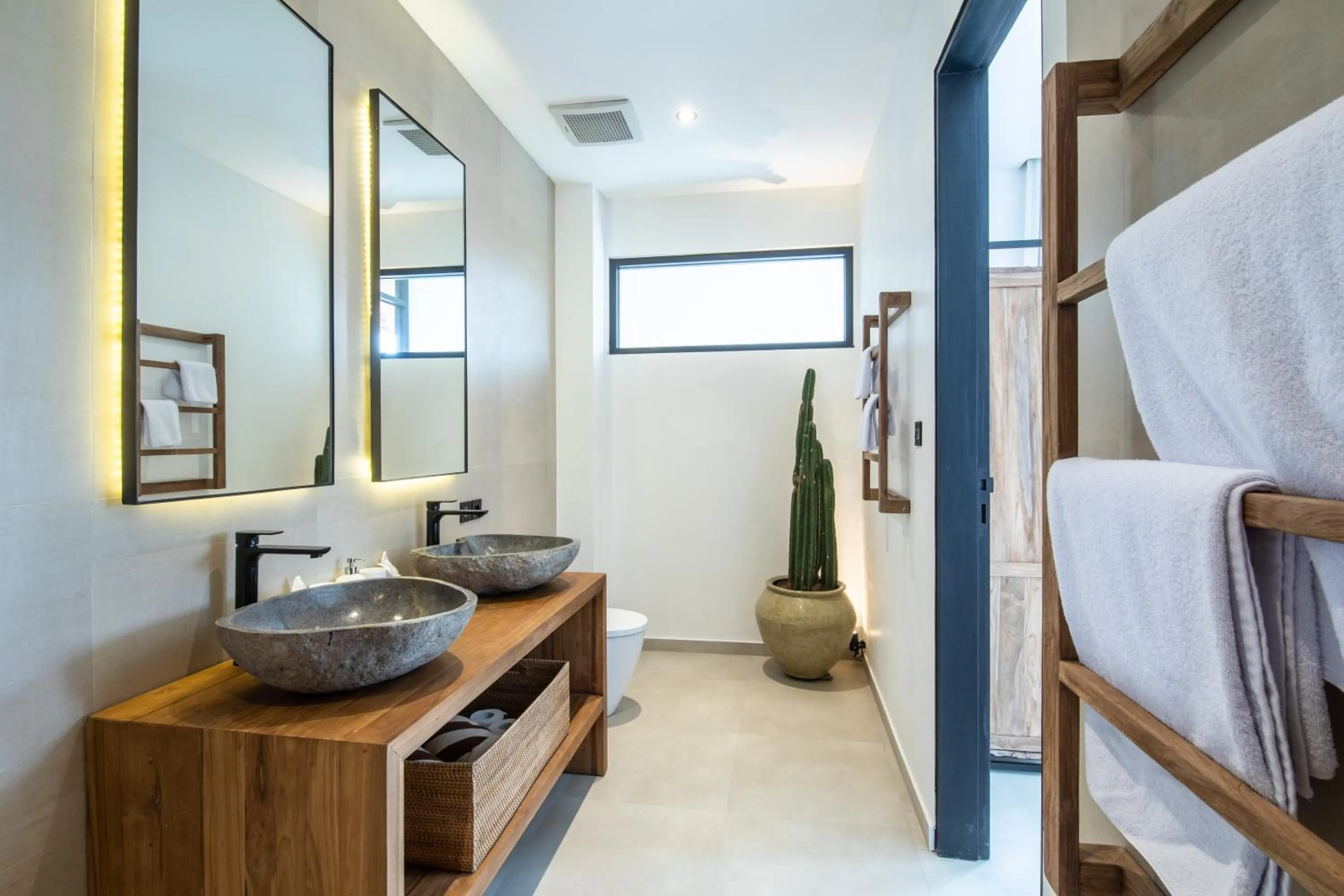 Bed in Zayana Villas Resort Seminyak