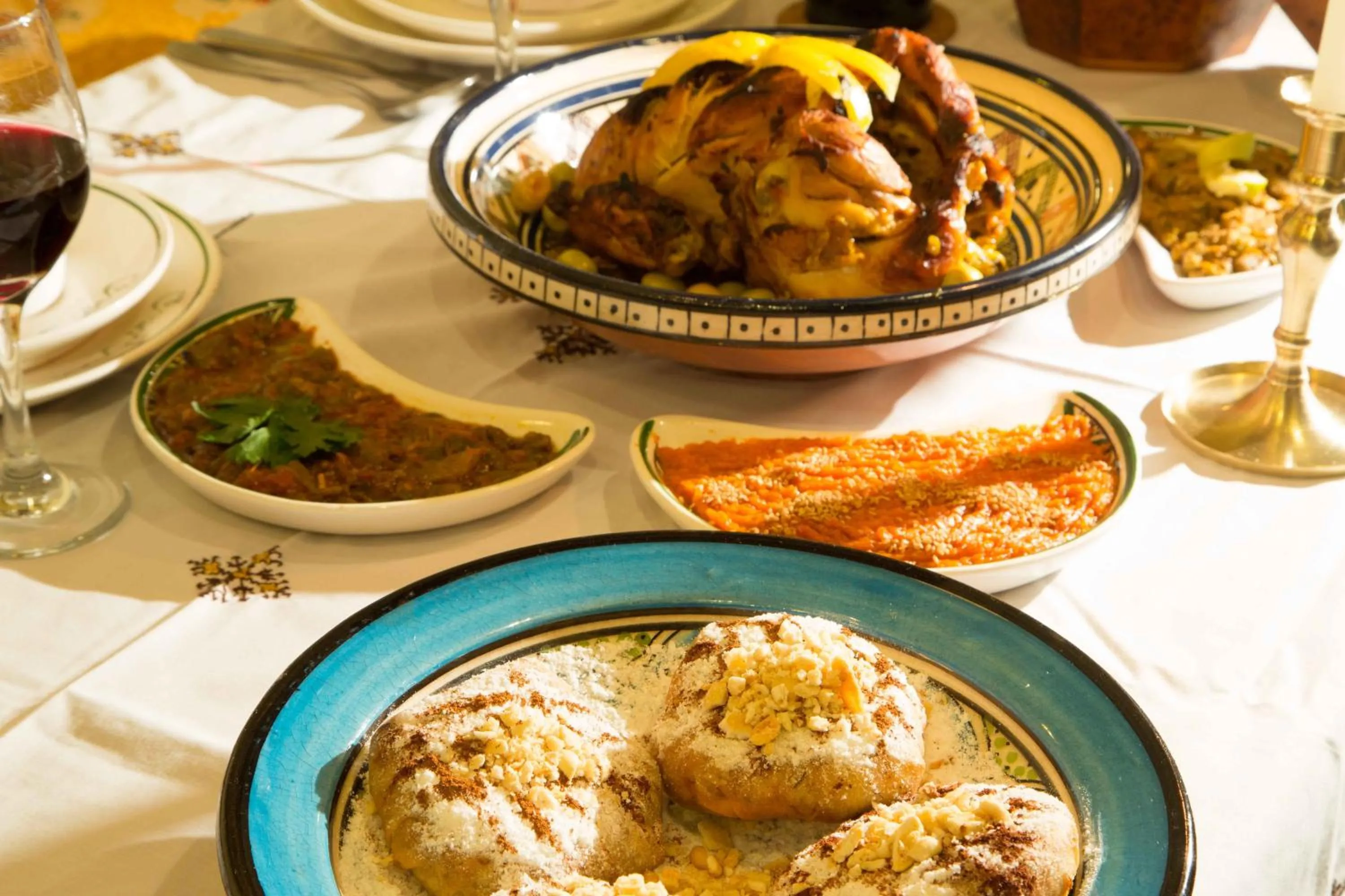 Restaurant/places to eat in Dar El Kébira