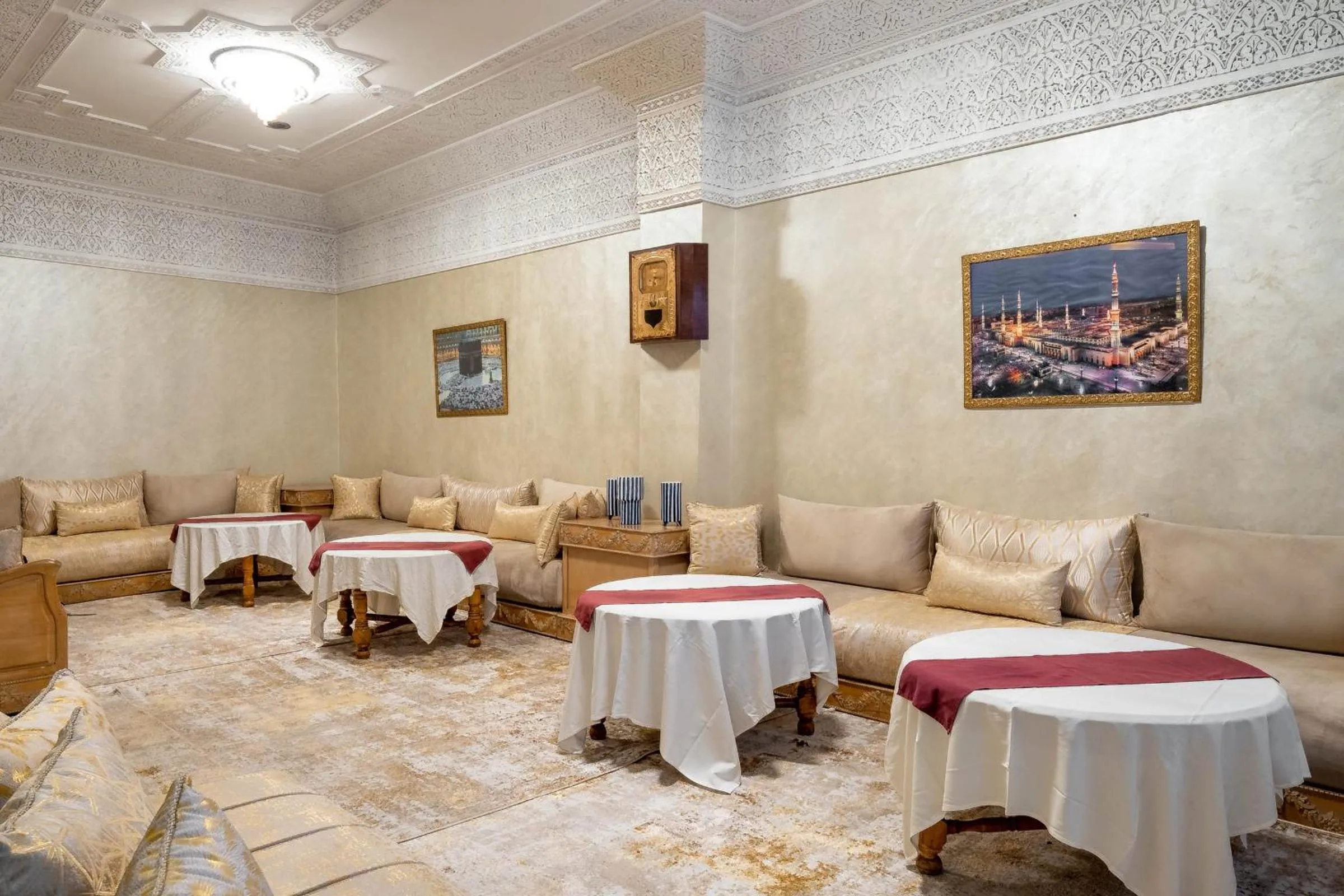 Living room in Hotel Casablanca City Center