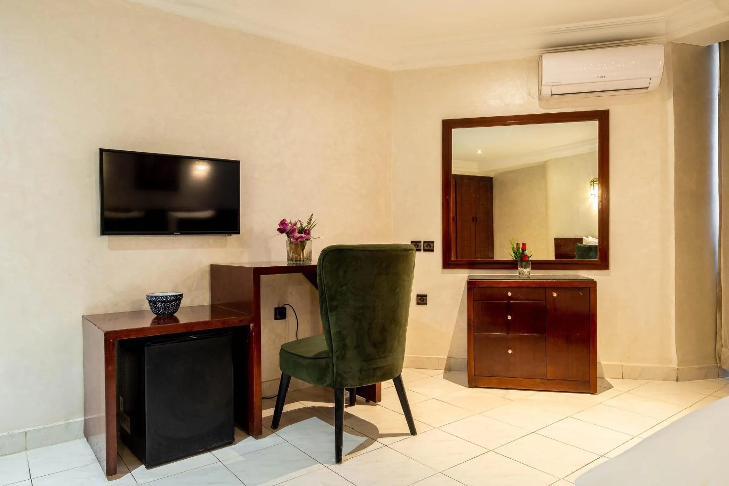 TV and multimedia in Hotel Casablanca City Center