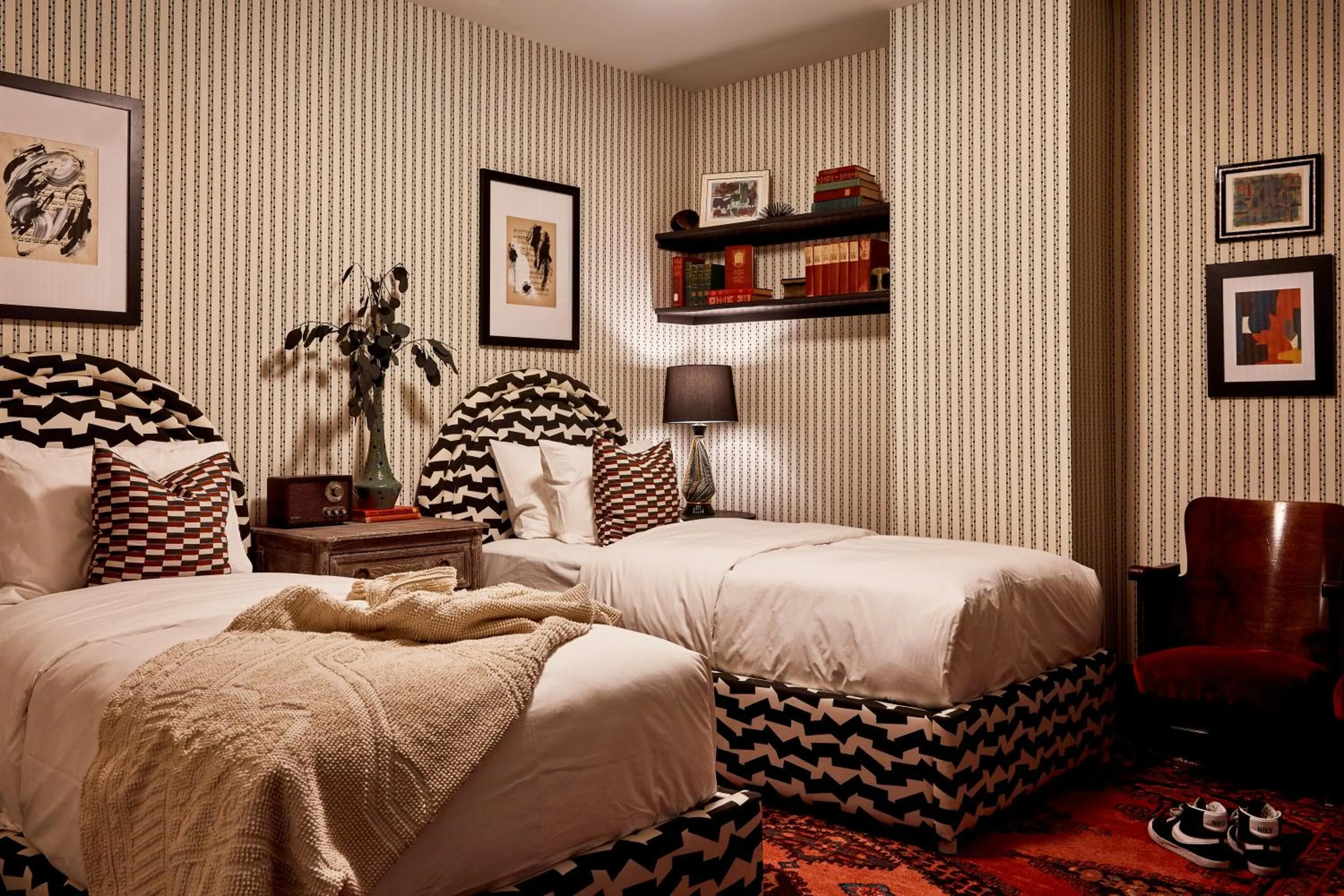 Bed in Guild House Hotel