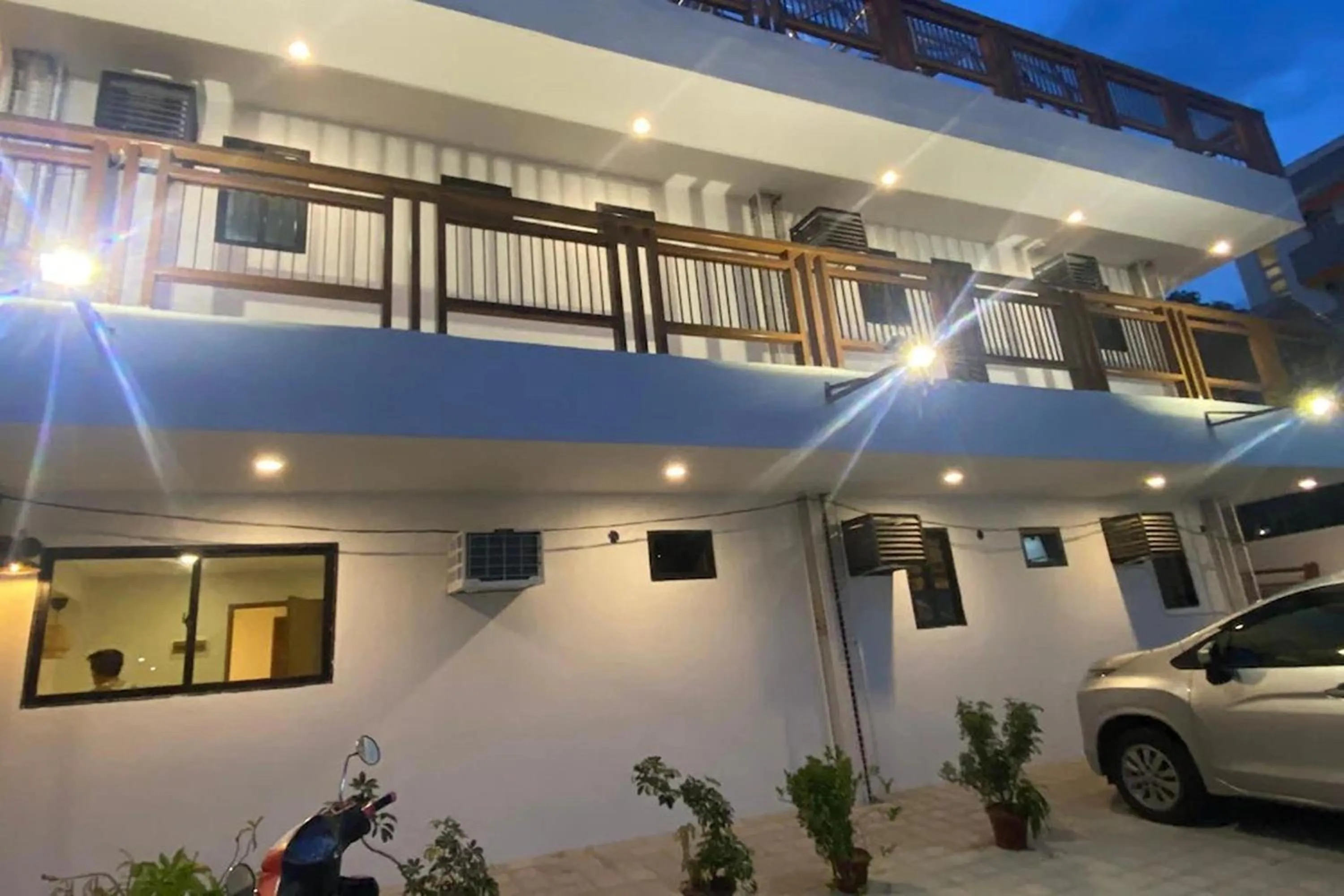 Property building in Aurora Suites Pasay near Airport