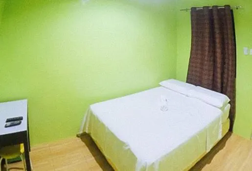 Bedroom in RedDoorz @ Limelily Pension House 2 General Santos City