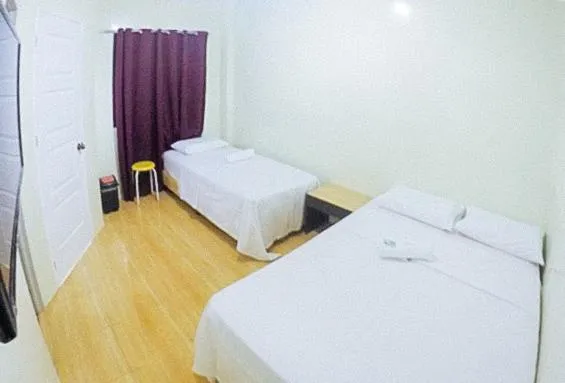 Photo of the whole room in RedDoorz @ Limelily Pension House 2 General Santos City