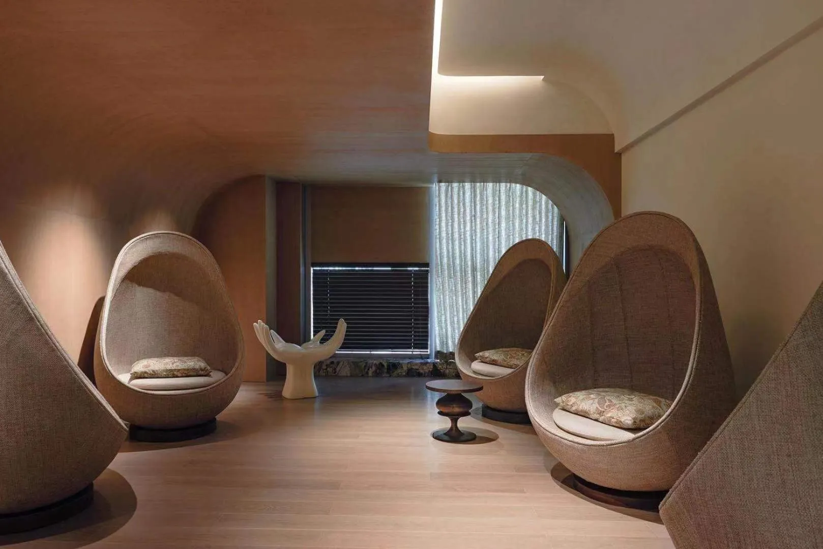 Seating area in Artisse Place - Access to 4000 sqm Fusion Wellness Centre and 800 sqm Indoor Swimming Pool