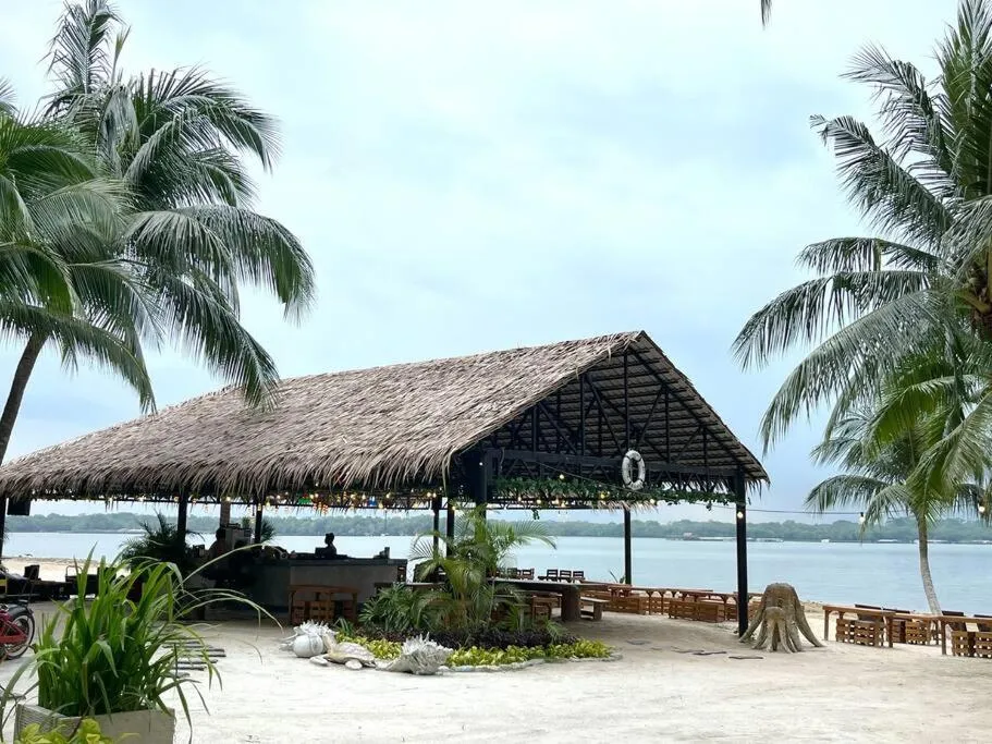 Beach in Country Garden by Antlerzone