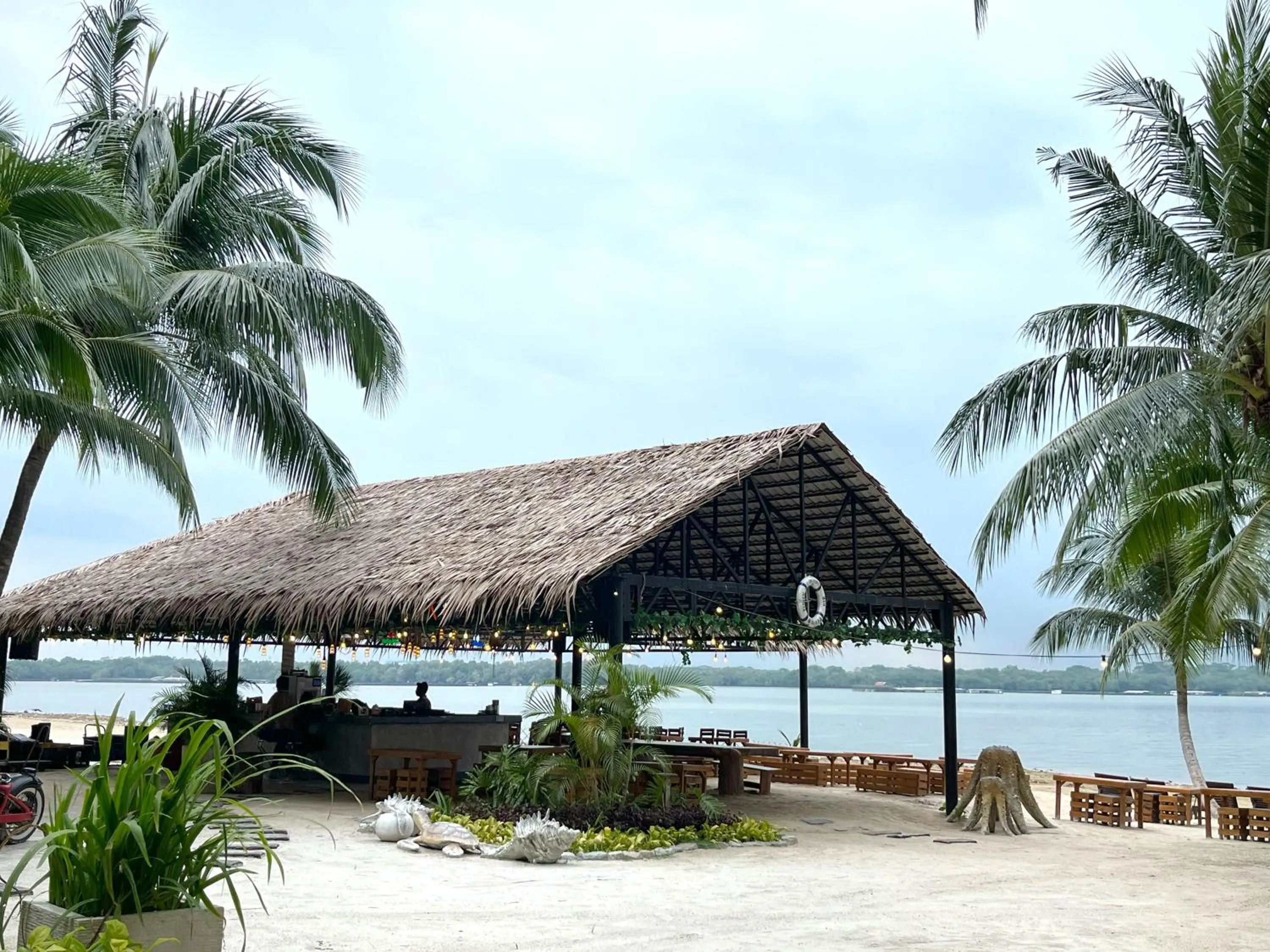 Beach in Country Garden by Antlerzone