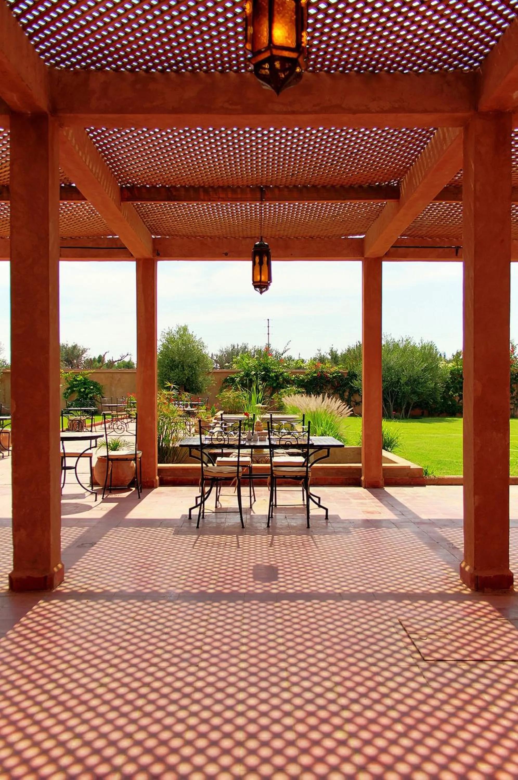 Patio in La Maison Des Oliviers