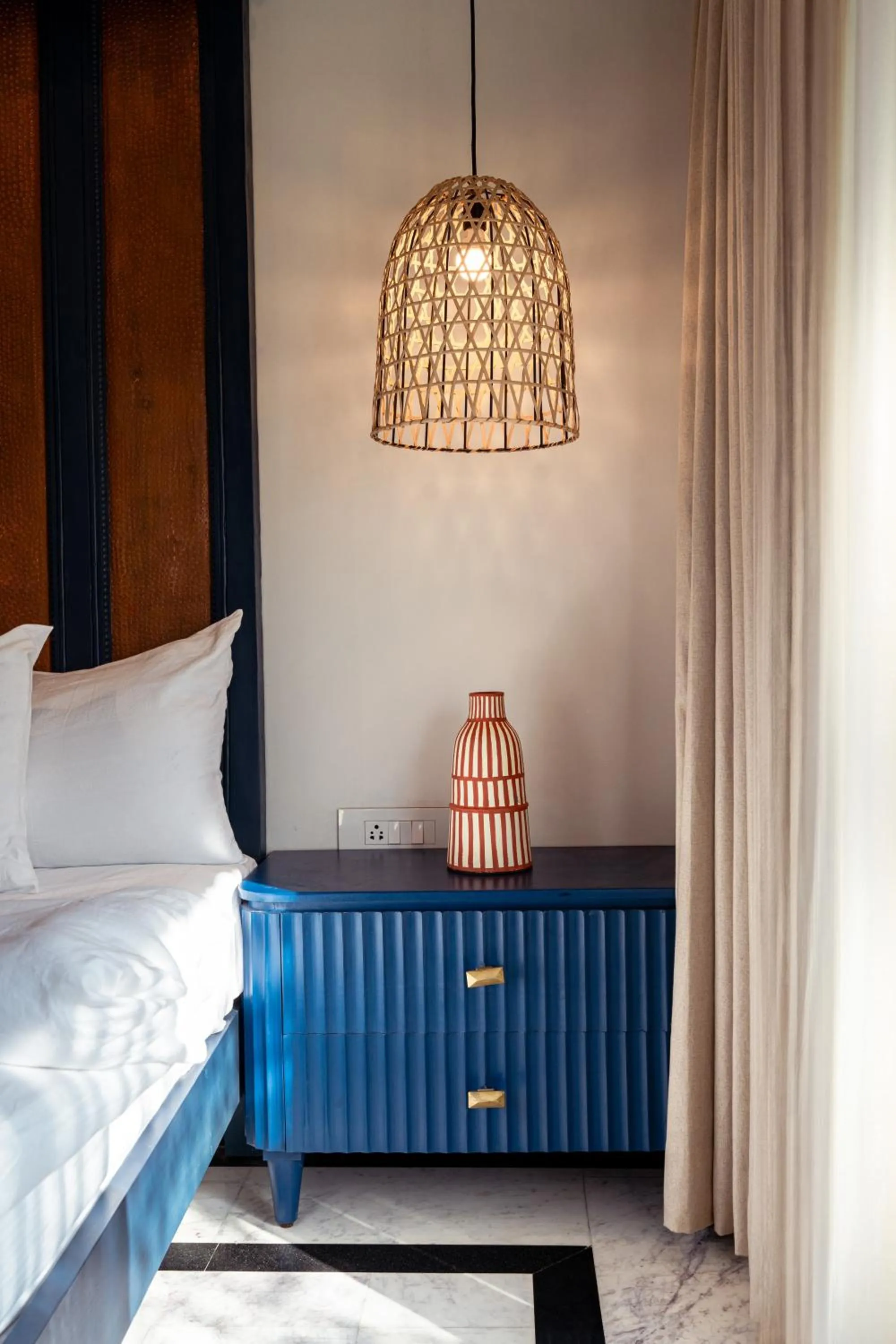 Restaurant/places to eat, Bed in Surpura Bagh