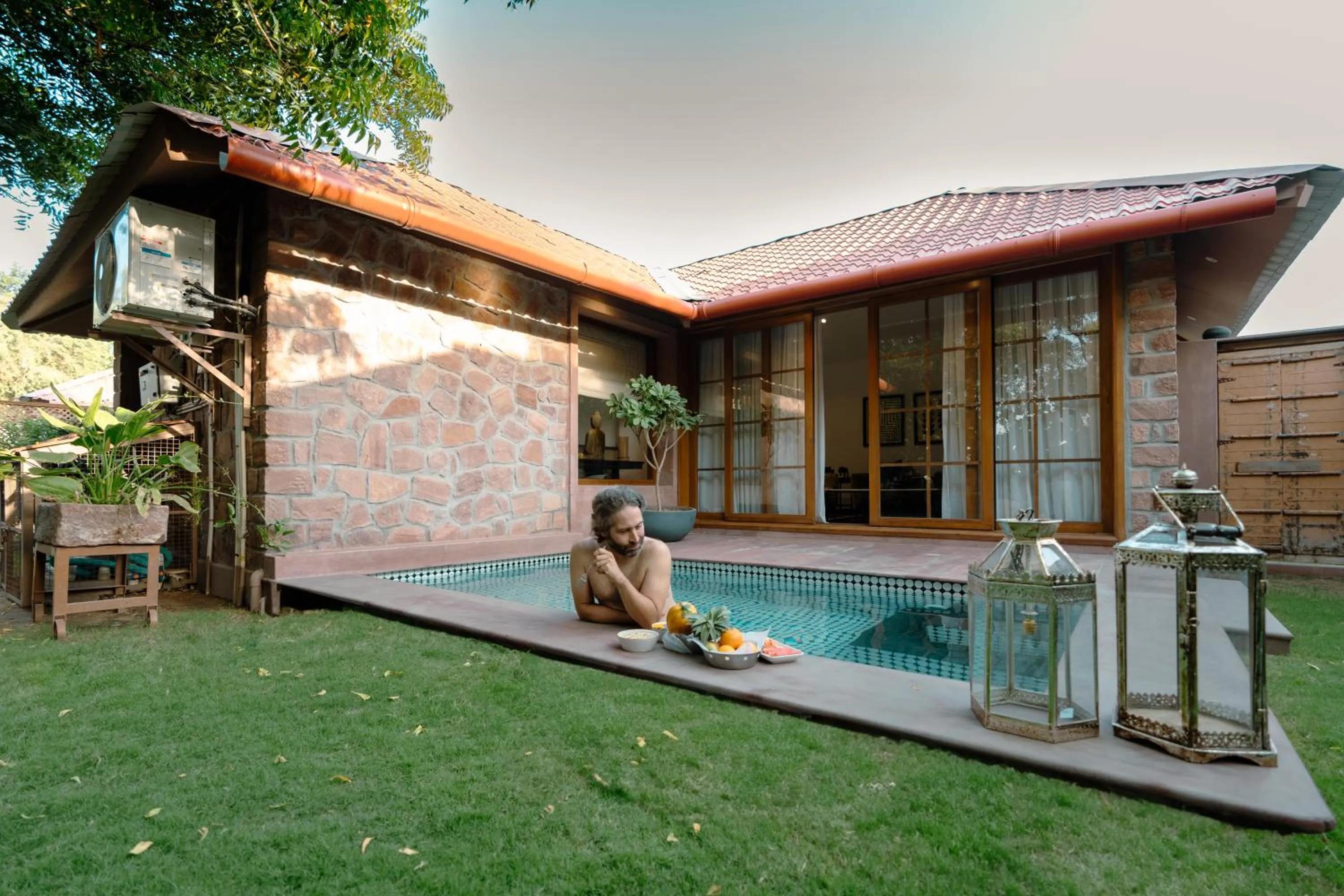 Property building in Surpura Bagh