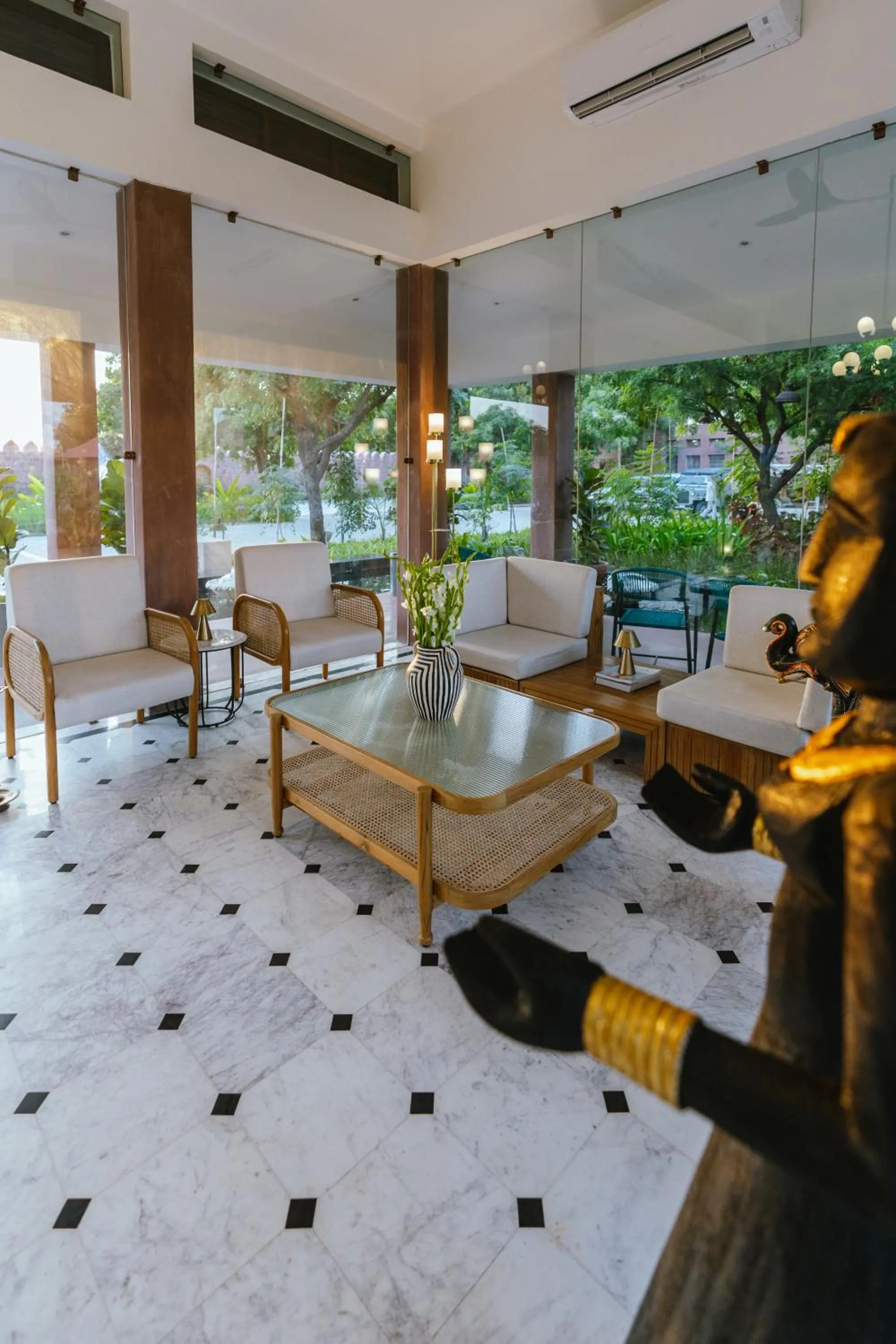 Lobby or reception in Surpura Bagh