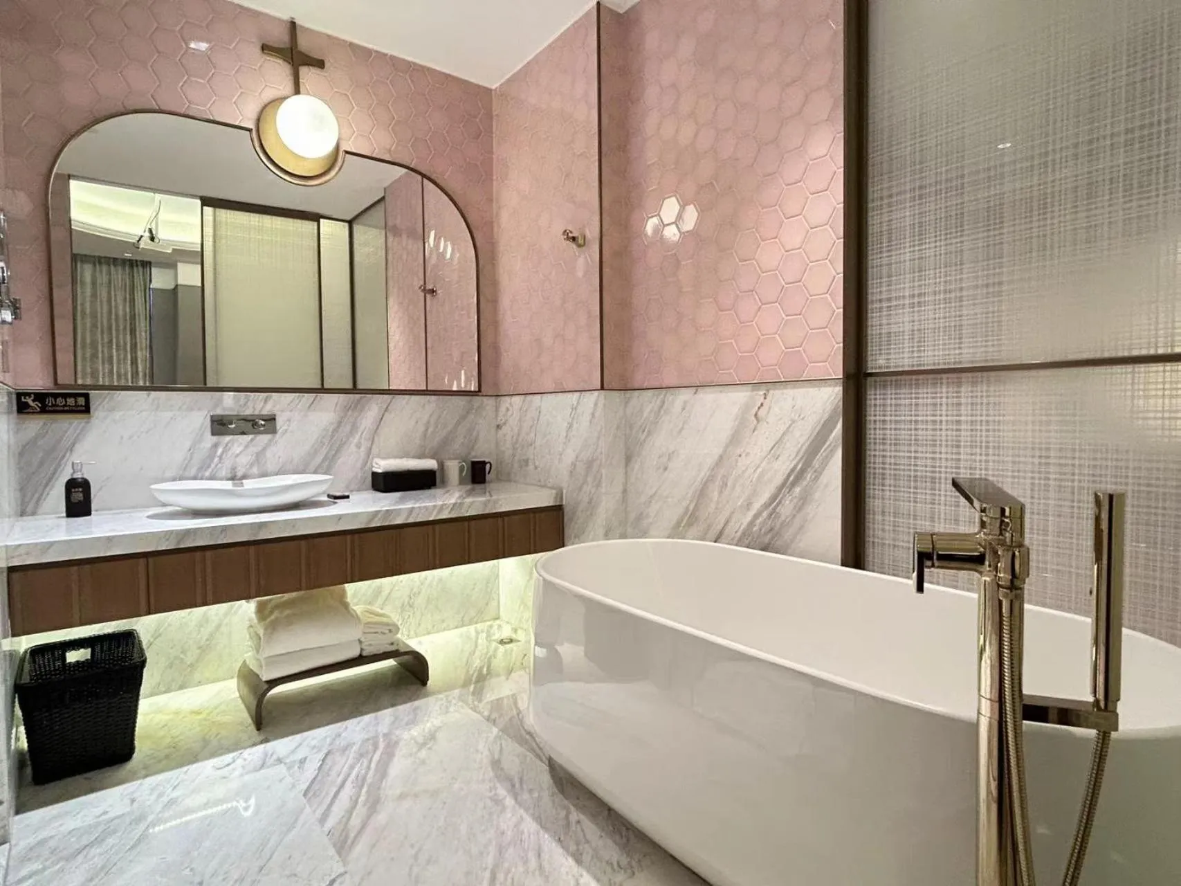 Qingdao Oriental Studio Chuangzhi SSAW Hotel