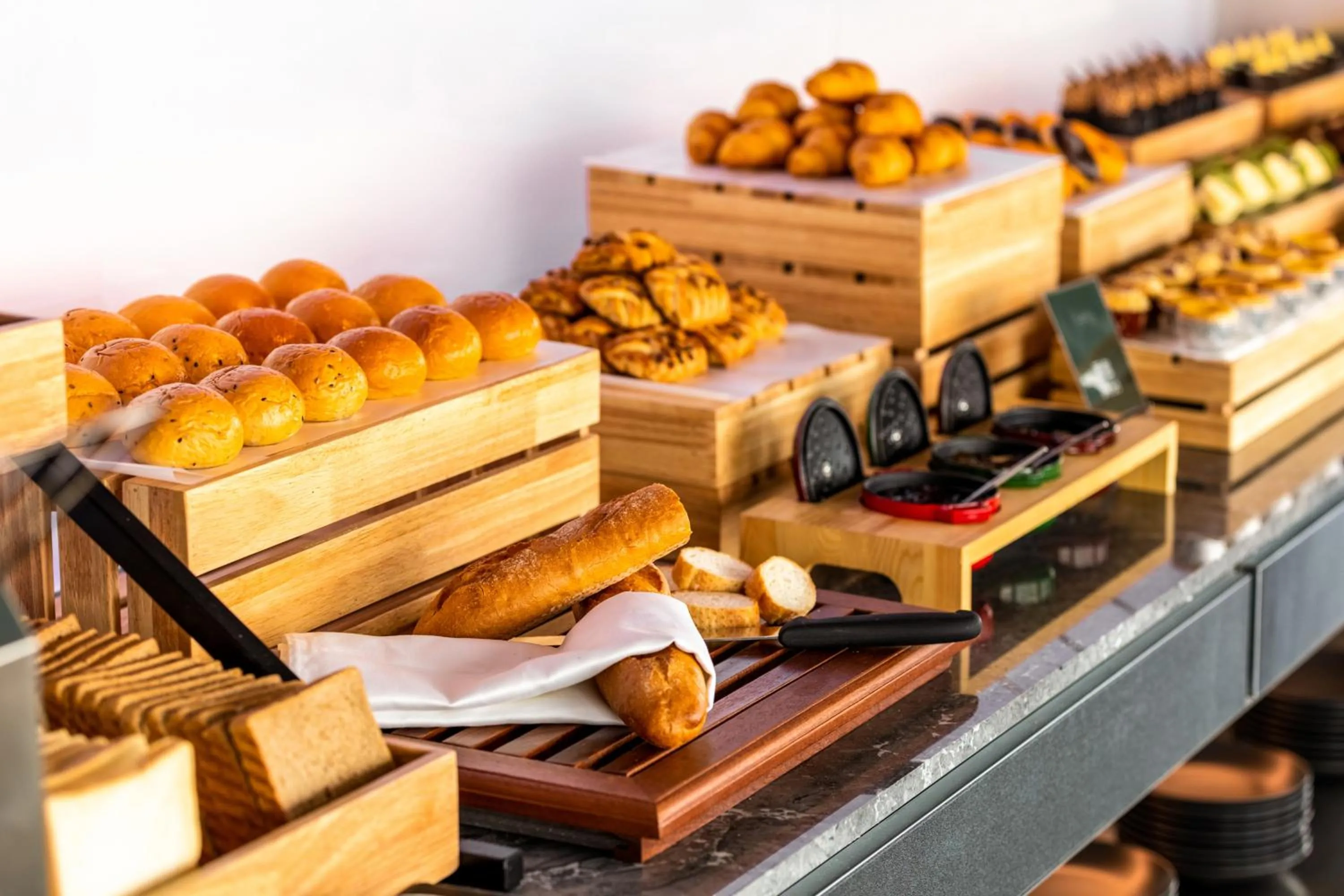 Restaurant/places to eat in Pagoda Hotel Shenzhen Familytrip&BusinessTravel