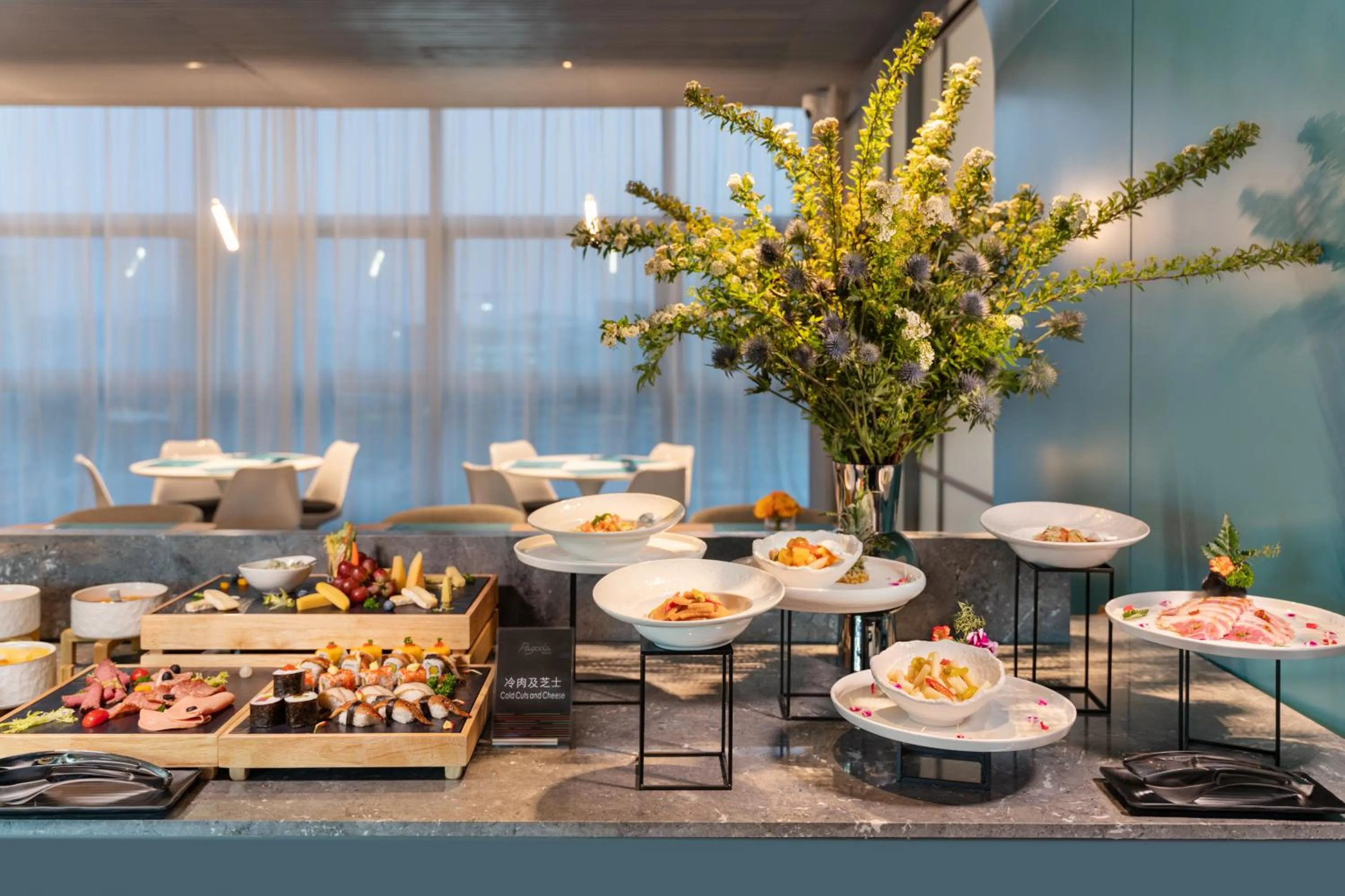 Restaurant/places to eat in Pagoda Hotel Shenzhen Familytrip&BusinessTravel