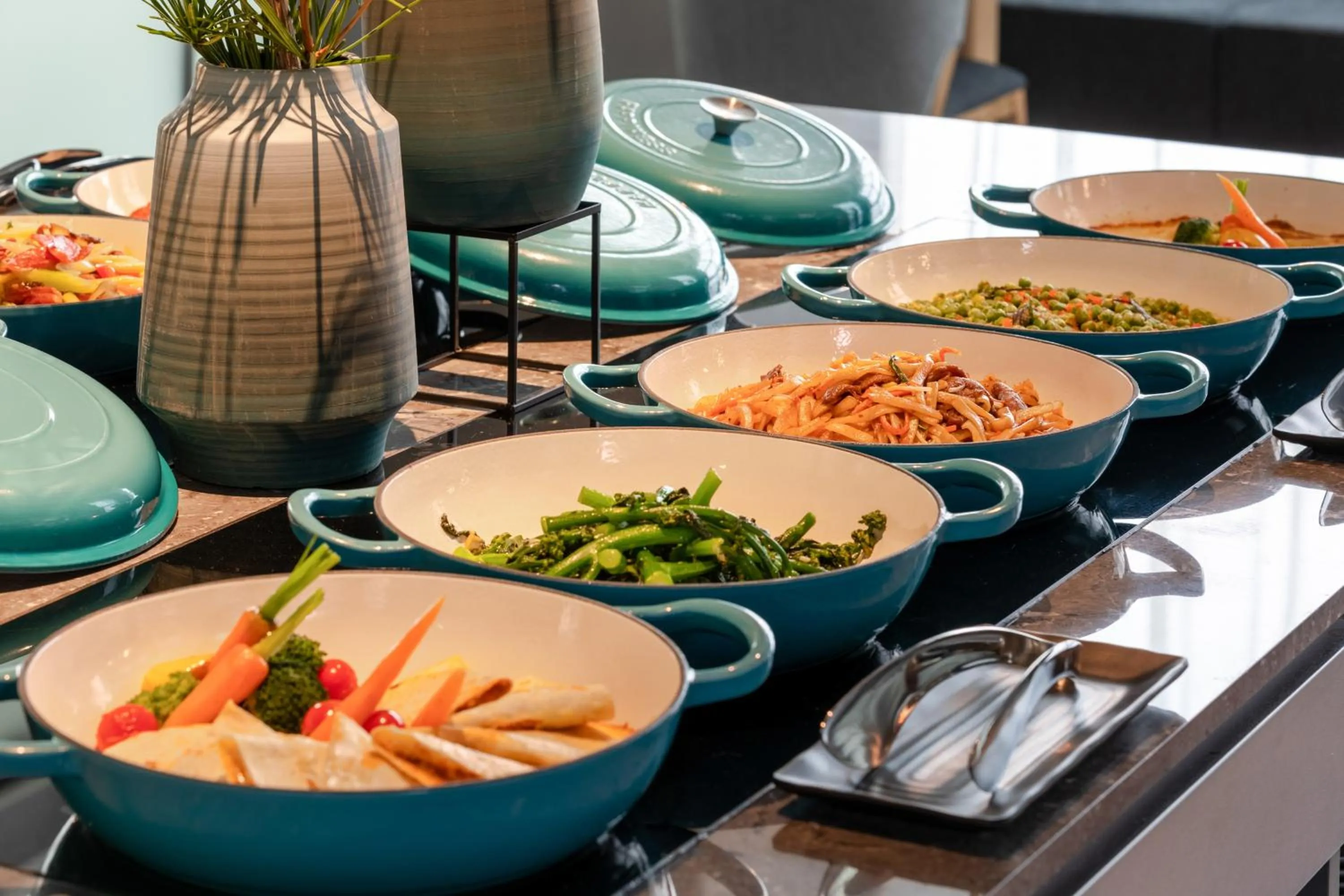 Restaurant/places to eat in Pagoda Hotel Shenzhen Familytrip&BusinessTravel