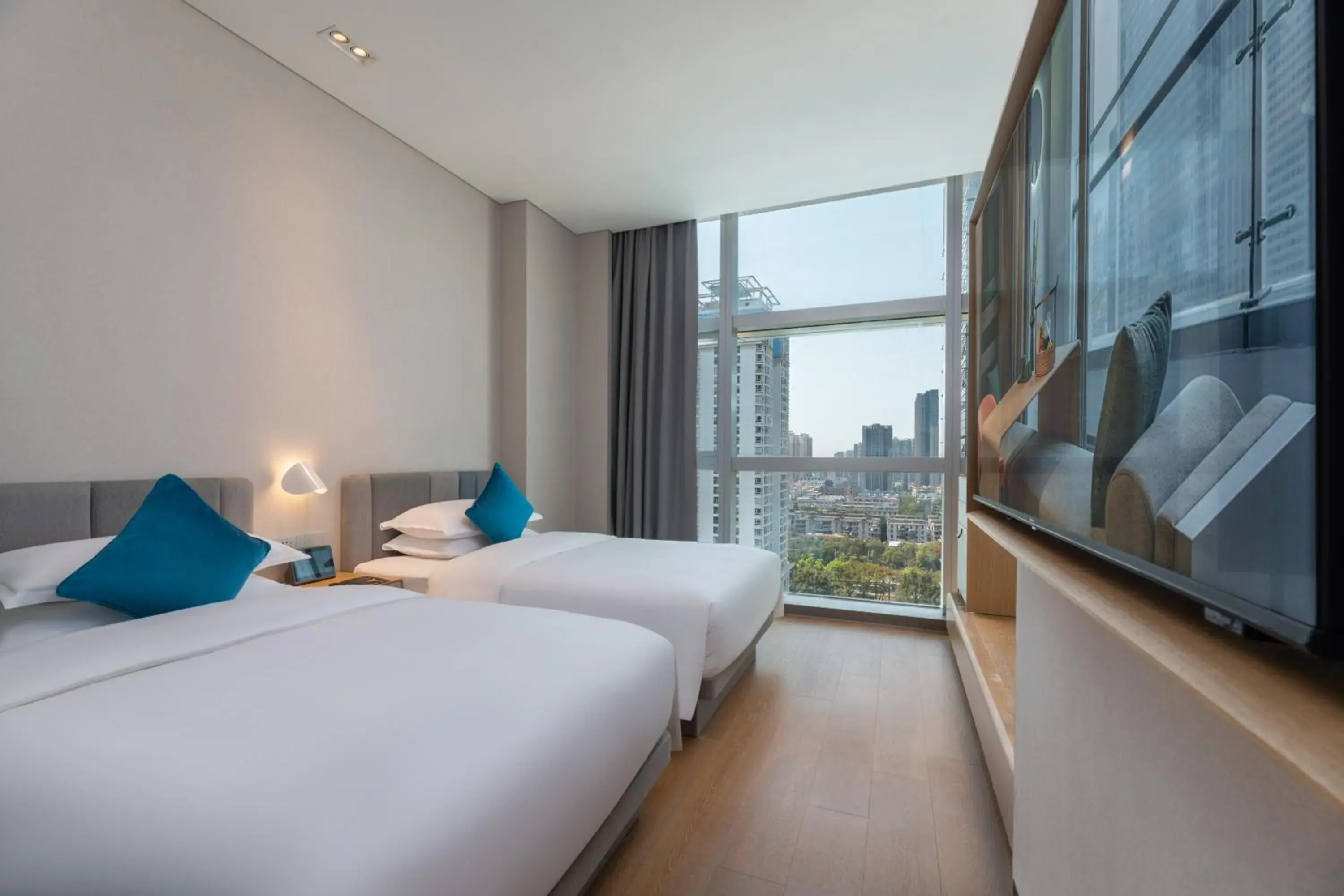 Photo of the whole room, Bed in Pagoda Hotel Shenzhen Familytrip&BusinessTravel Photo of the whole room, Bed in Pagoda Hotel Shenzhen Familytrip&BusinessTravel