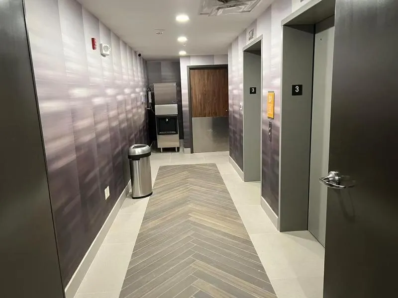 La Quinta Inn & Suites by Wyndham Manchester - Arnold AFB