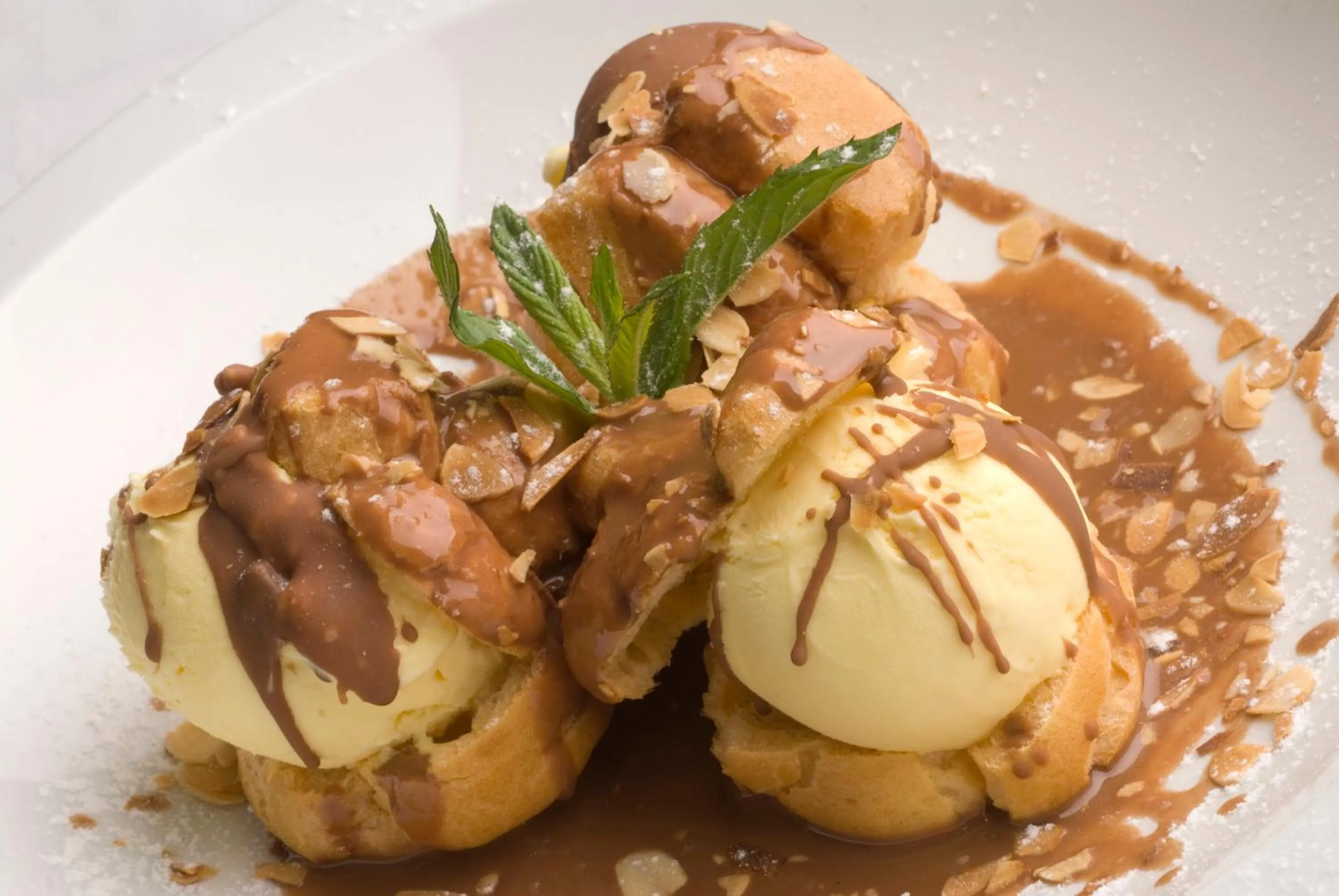 Food in Hotel Astoria