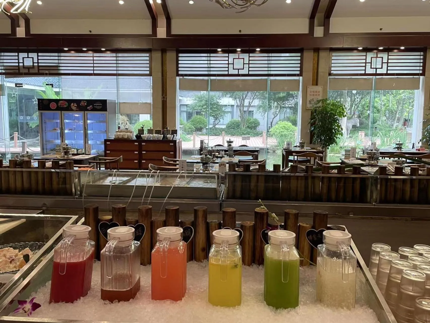 Restaurant/places to eat in Luoxingge SSAW Boutiquel Hotel