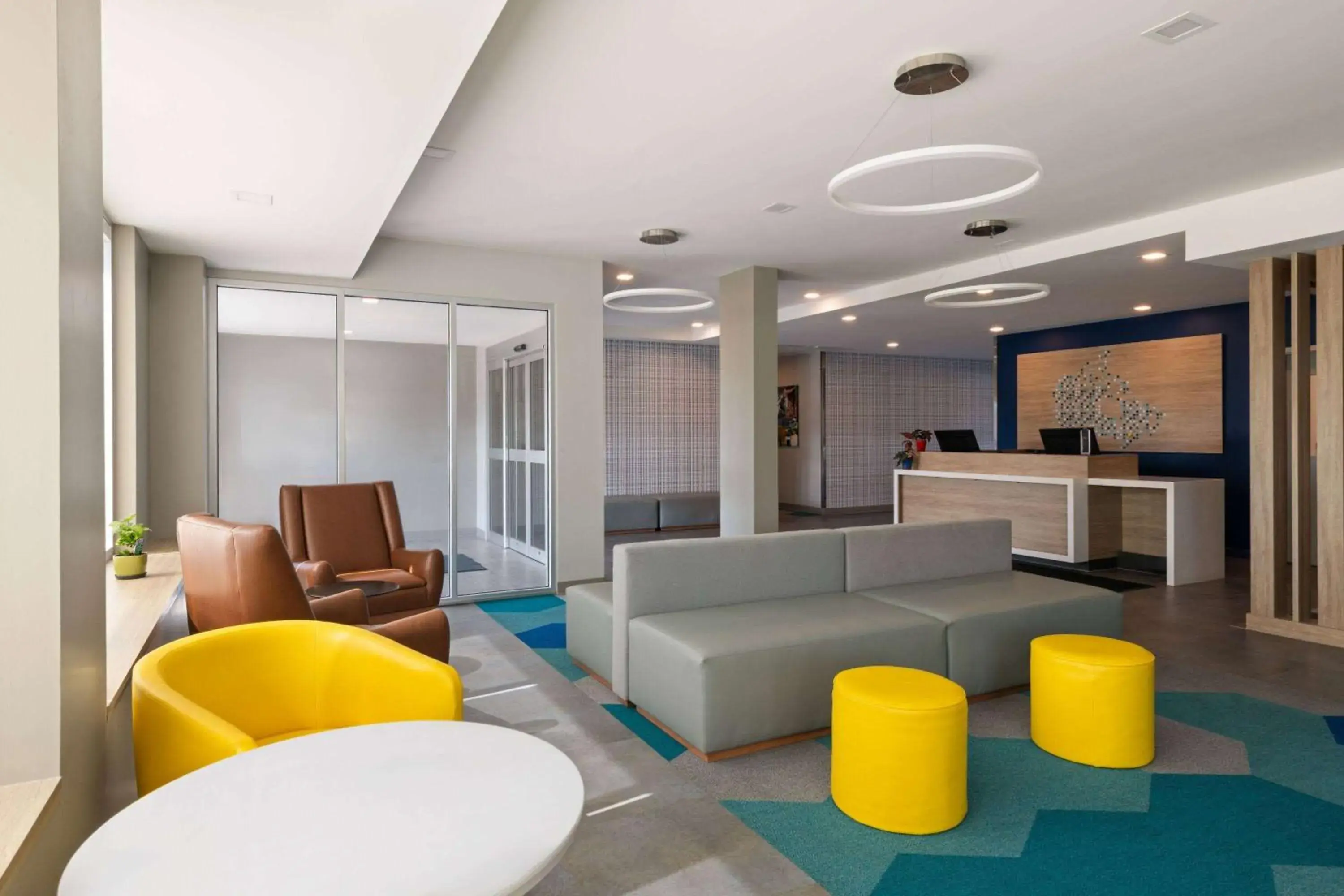 Lobby or reception in Microtel Inn & Suites by Wyndham Lachute Lobby or reception in Microtel Inn & Suites by Wyndham Lachute