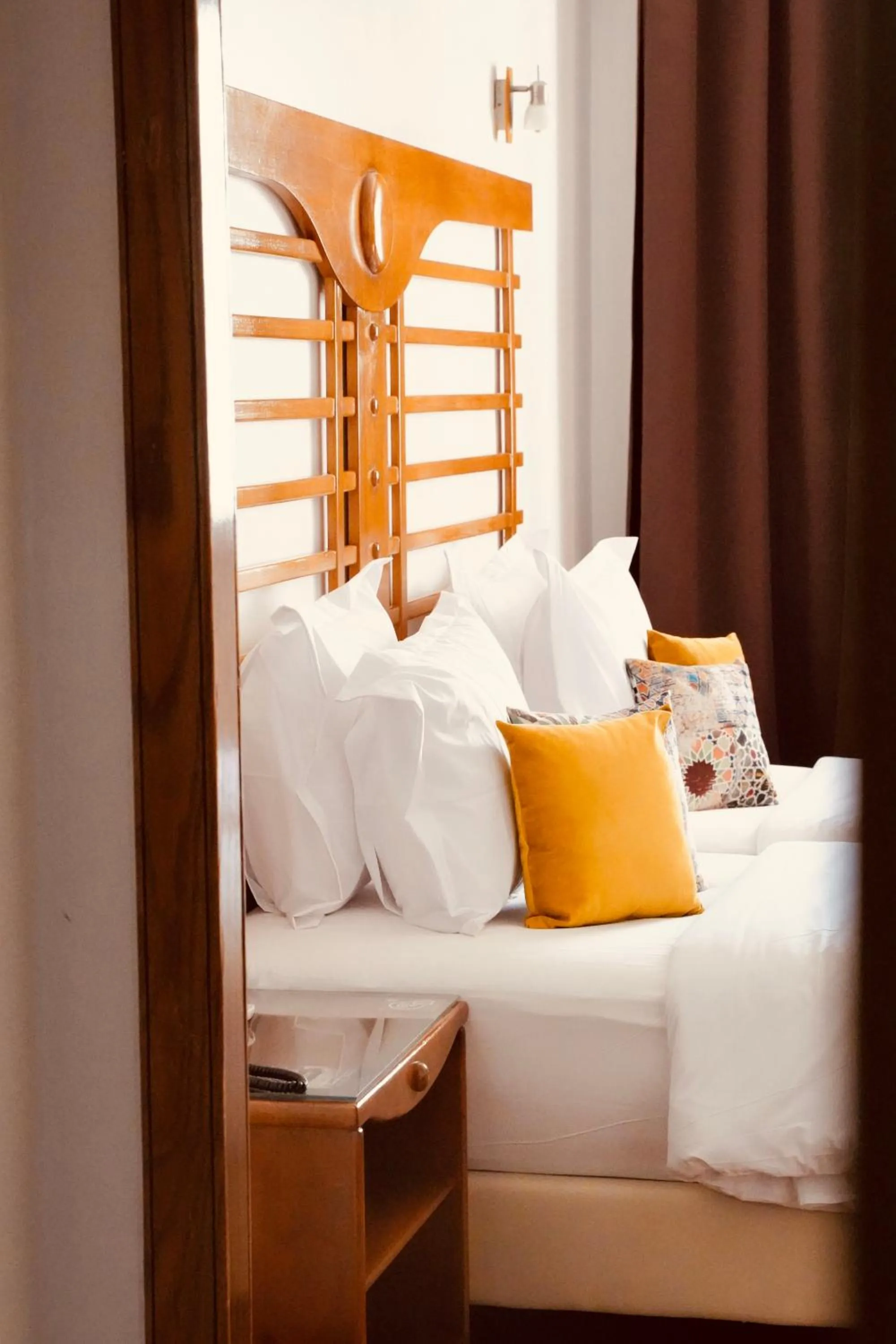 Bed in Hôtel Rembrandt