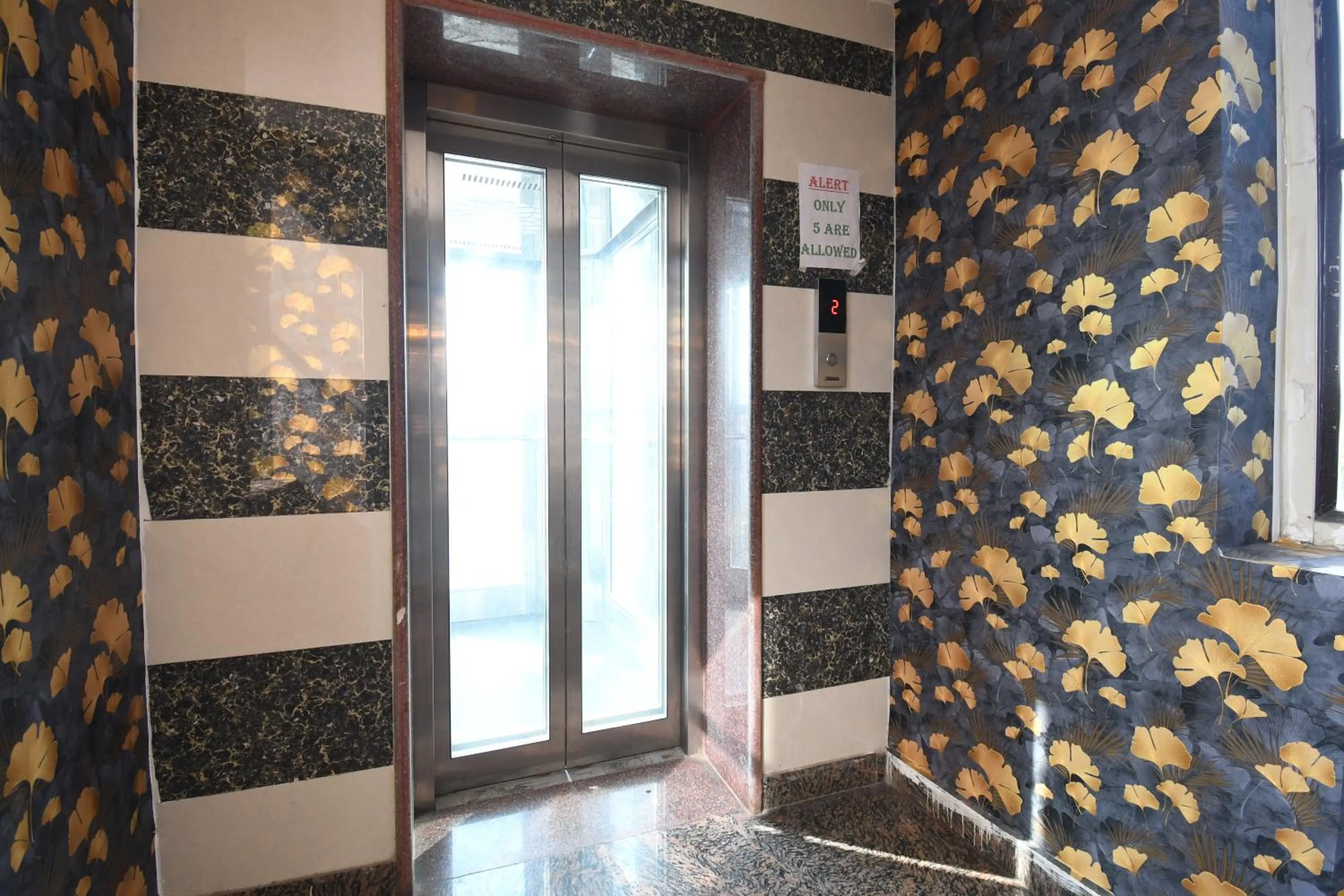 elevator in Hotel Jyoti International