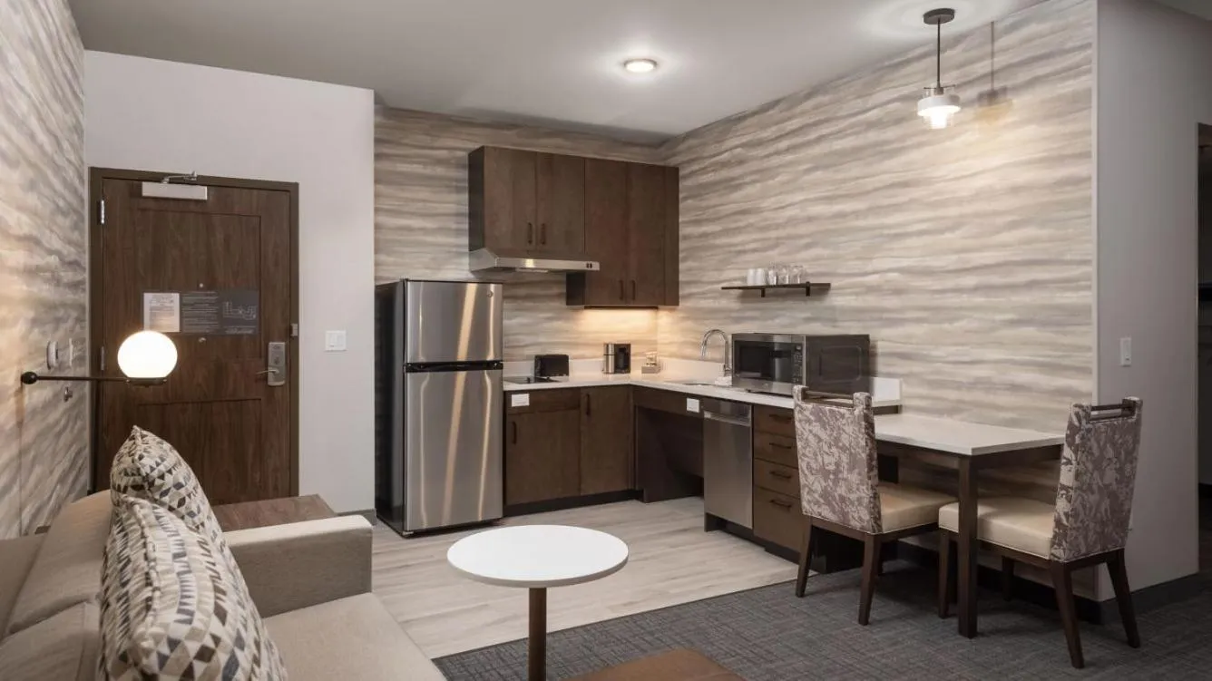 Coffee/tea facilities in Residence Inn by Marriott Denver Aurora