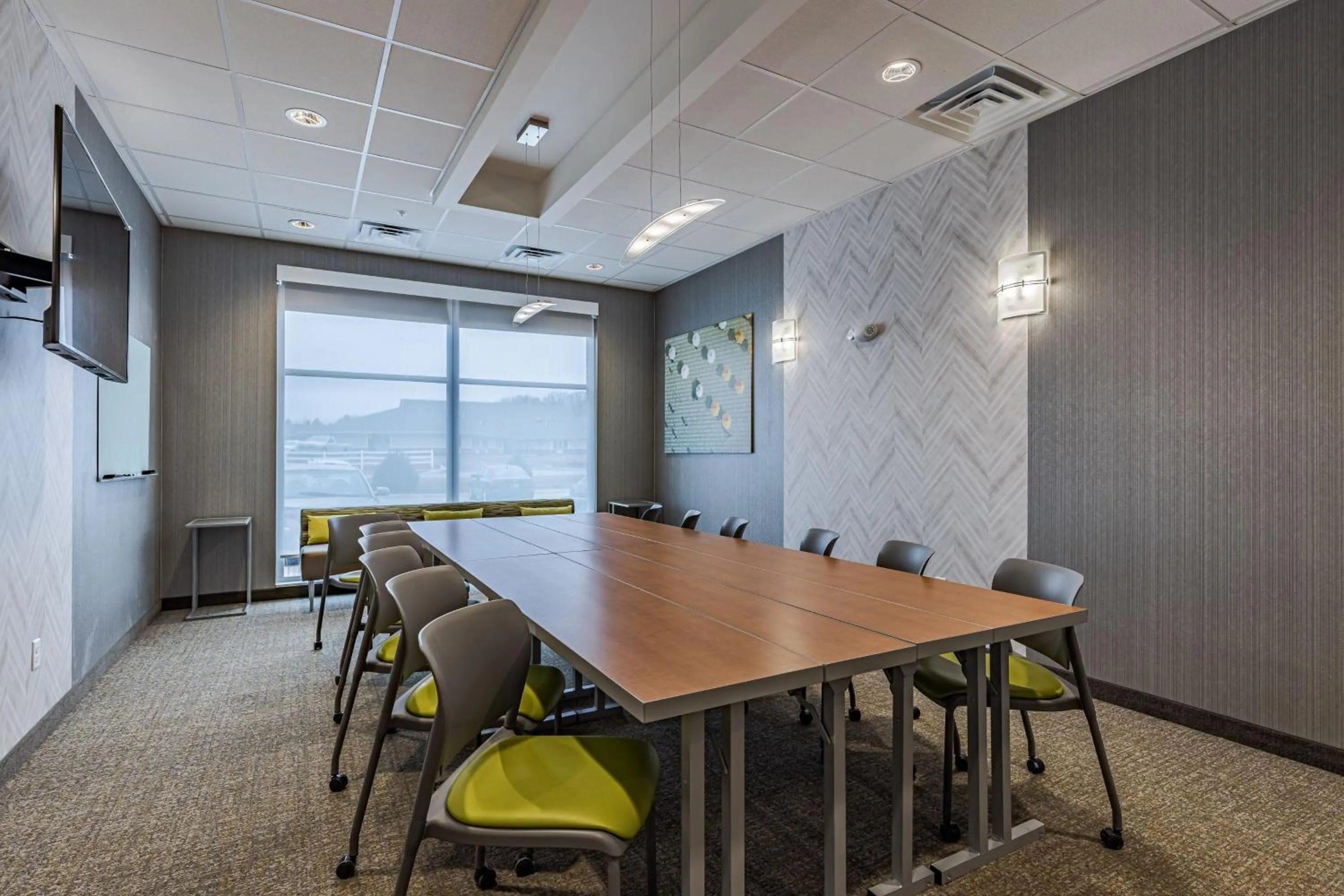 Meeting/conference room in SpringHill Suites by Marriott Detroit Sterling Heights