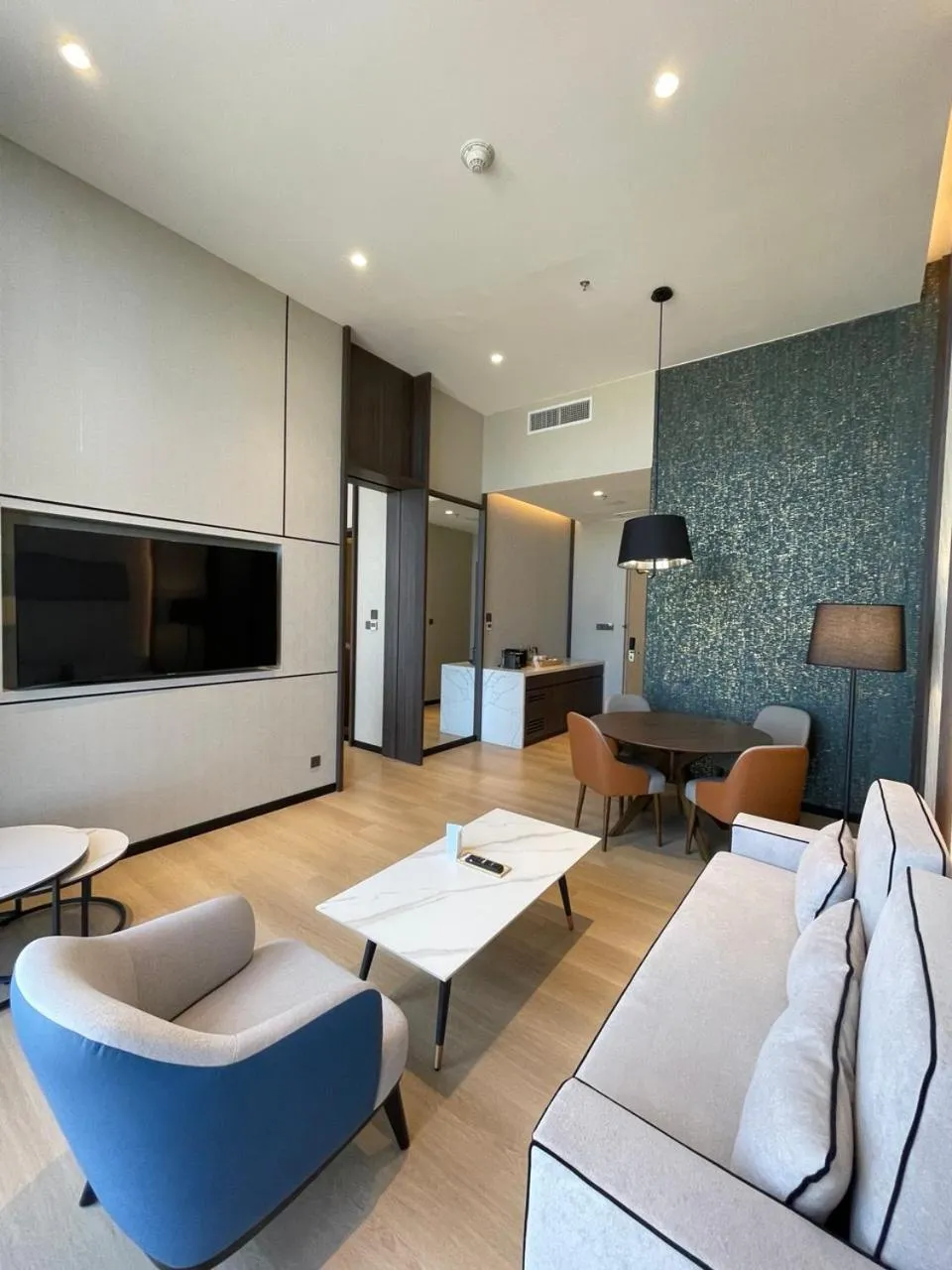 Living room in Courtyard by Marriott Melaka