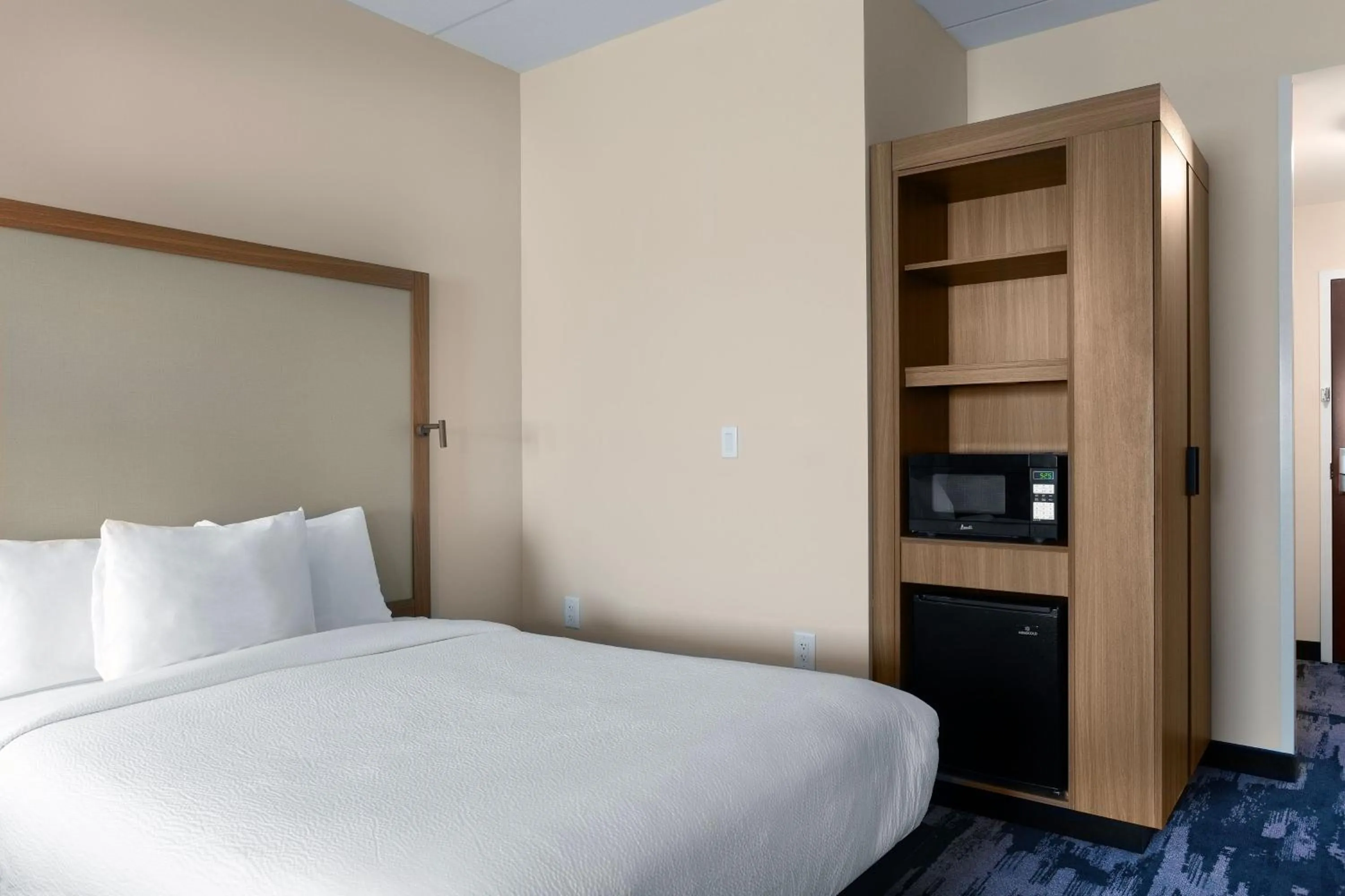 Photo of the whole room, Bed in Fairfield by Marriott Inn & Suites Coastal Carolina Conway