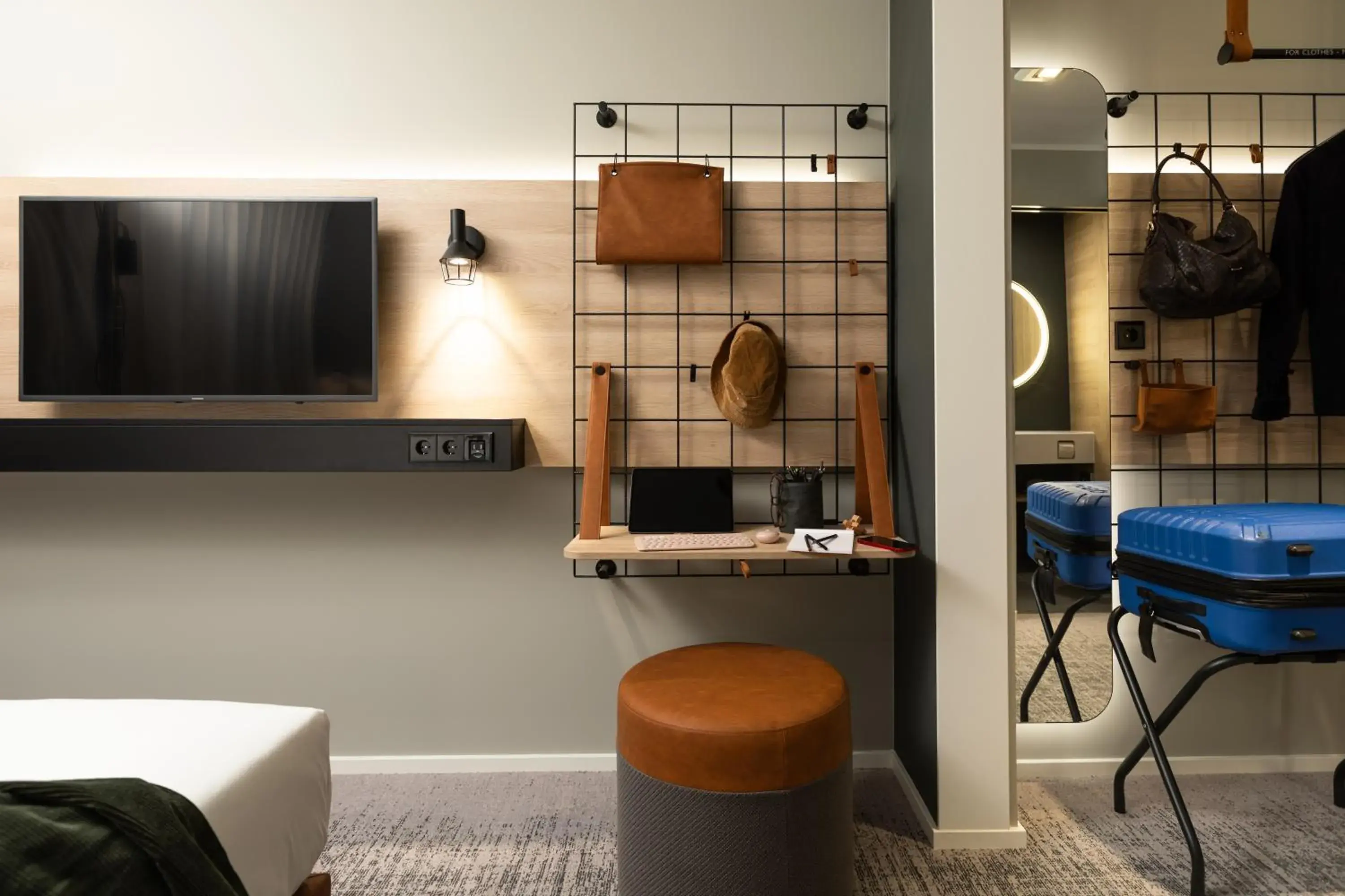 Twin Room in Moxy Plymouth Twin Room in Moxy Plymouth