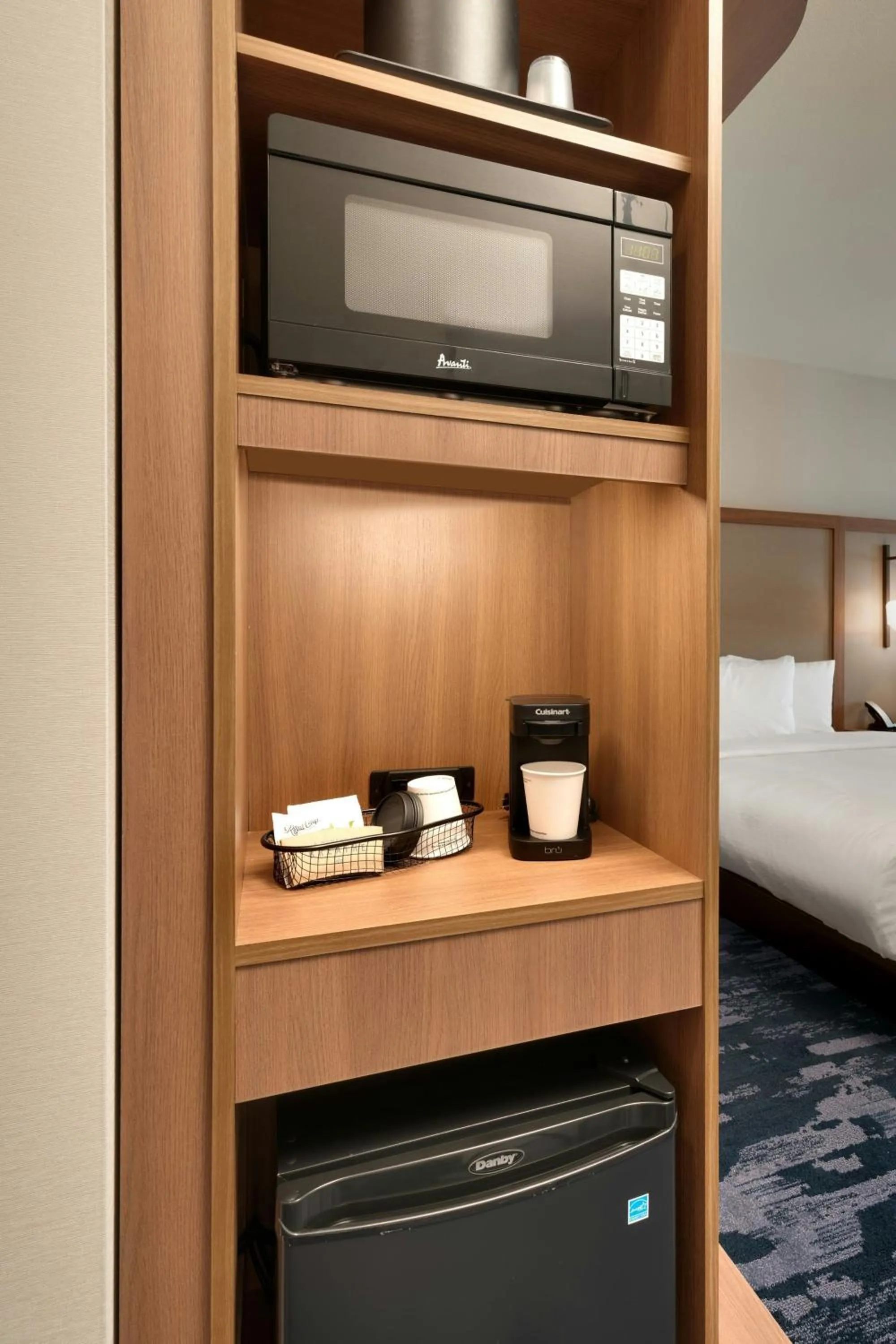 Photo of the whole room, Bed in Fairfield by Marriott Inn & Suites Salt Lake City Cottonwood