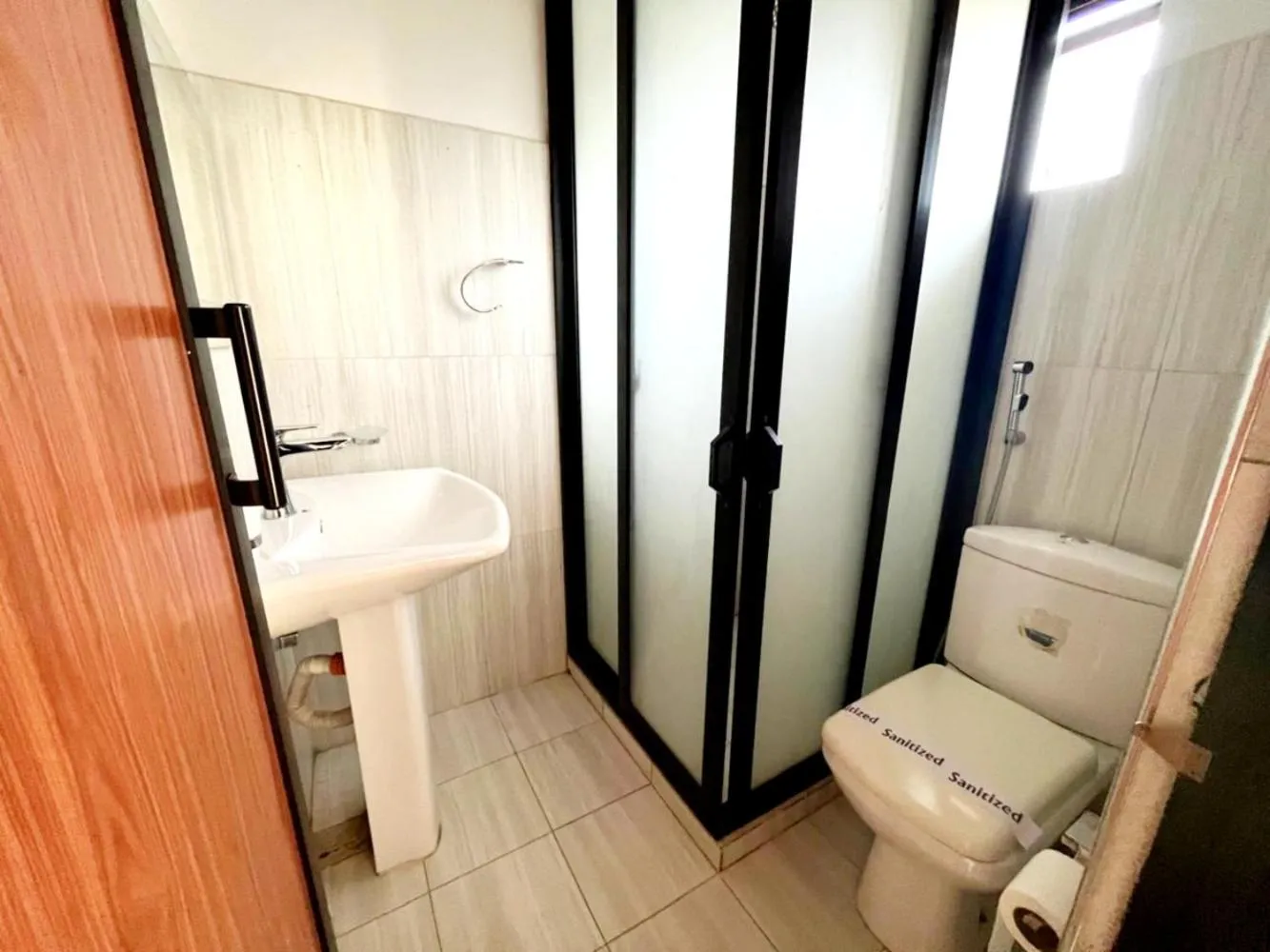 Bathroom in Hotel Sky Gate kandy