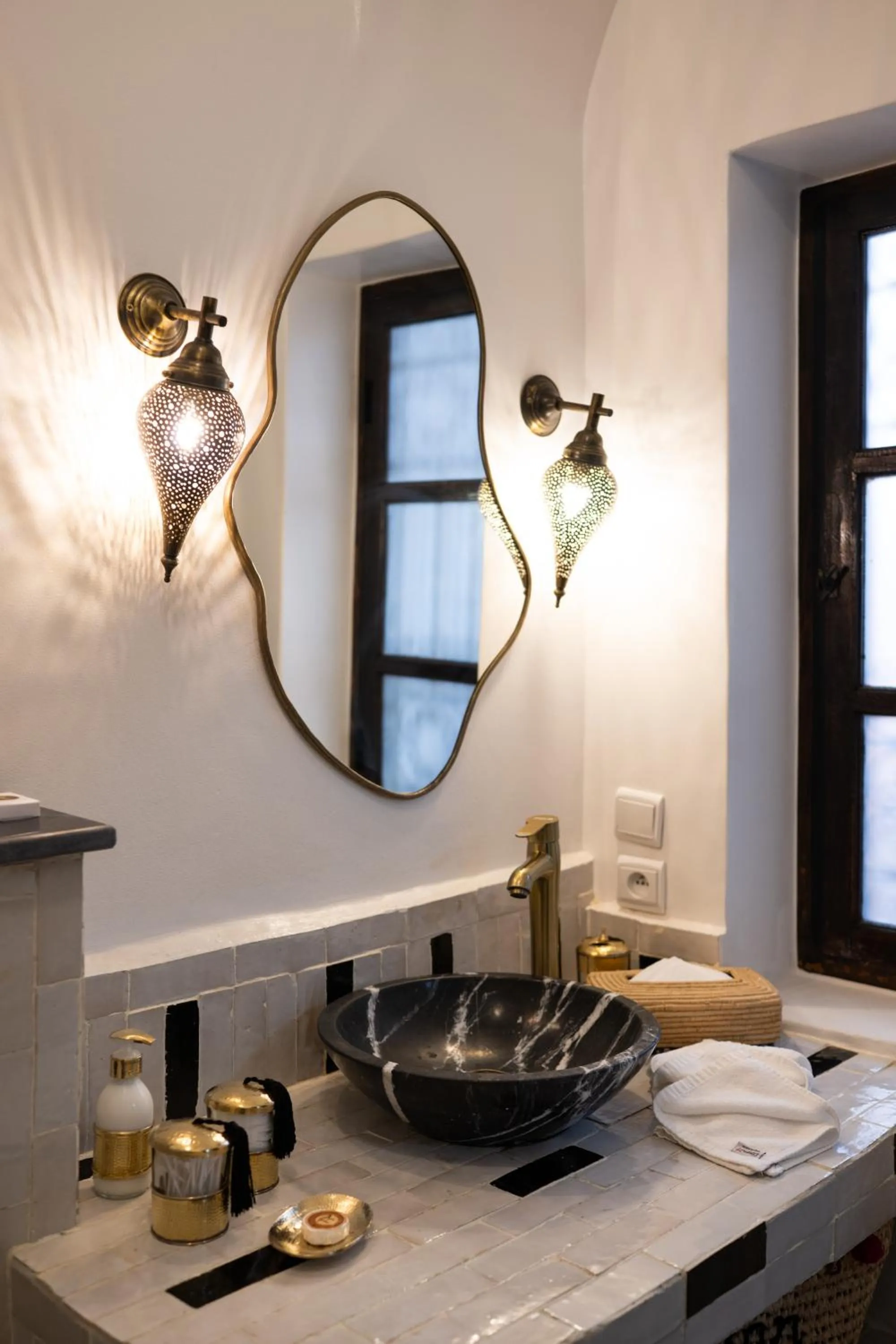 Bathroom in Riad Dar Beldia and Spa